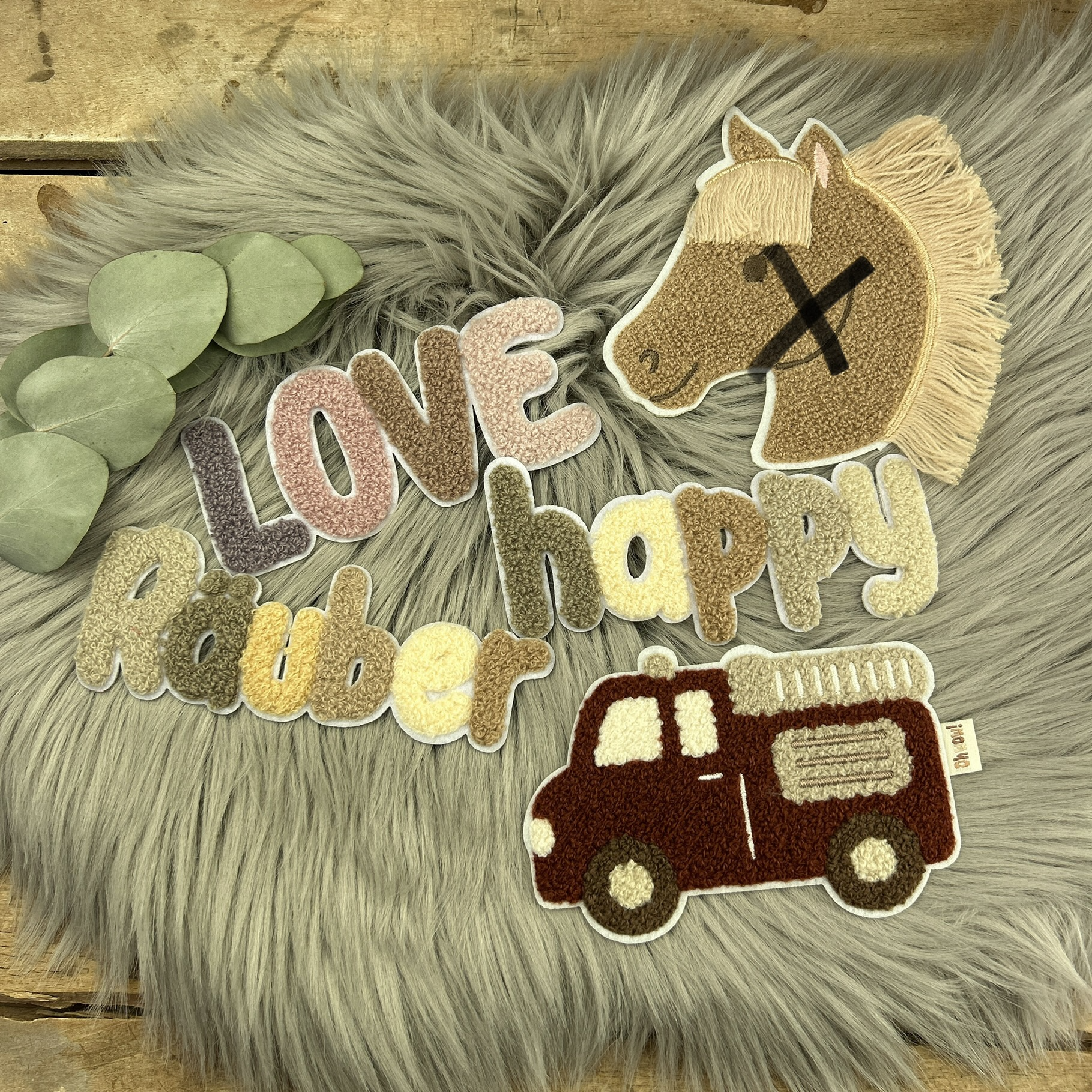Patches / 084