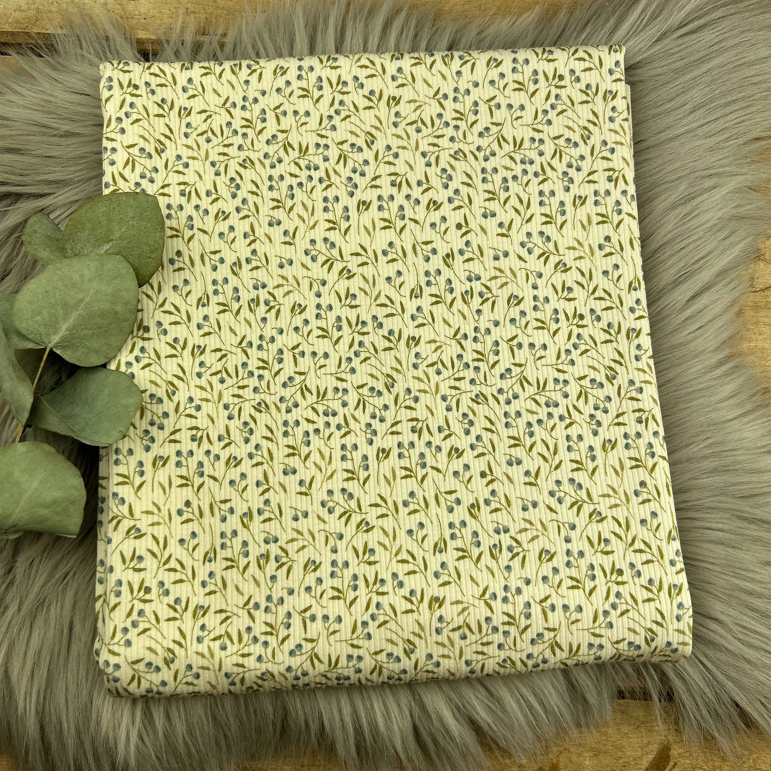 Ribjersey zarte Blümchen / 048