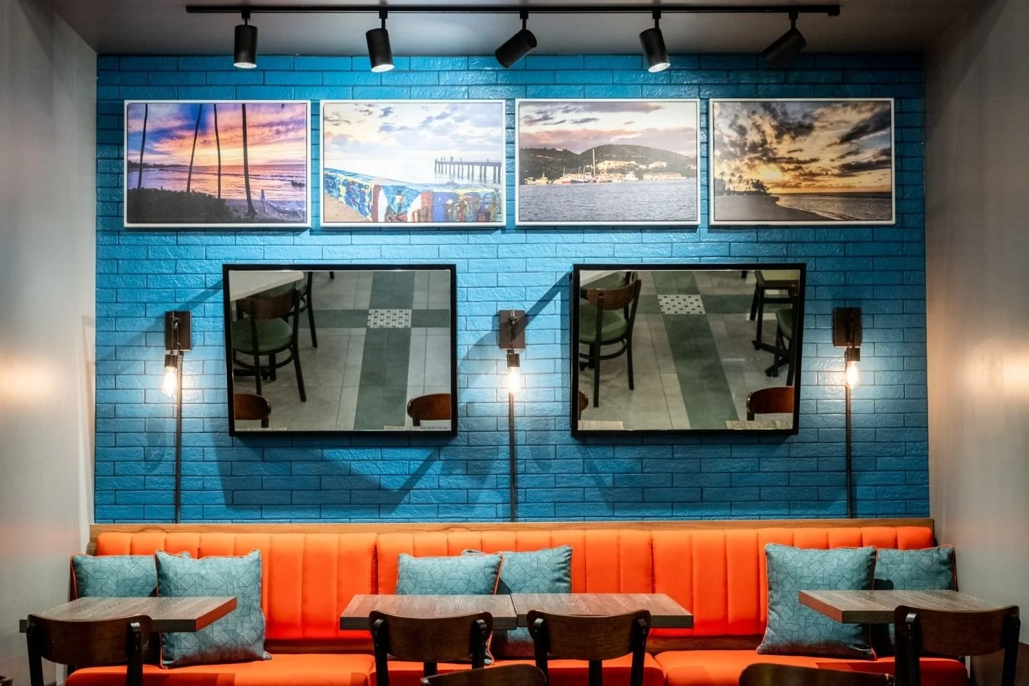 Photography by Leonardo Laboy
Project completed while being employeed w/ V Architecture.