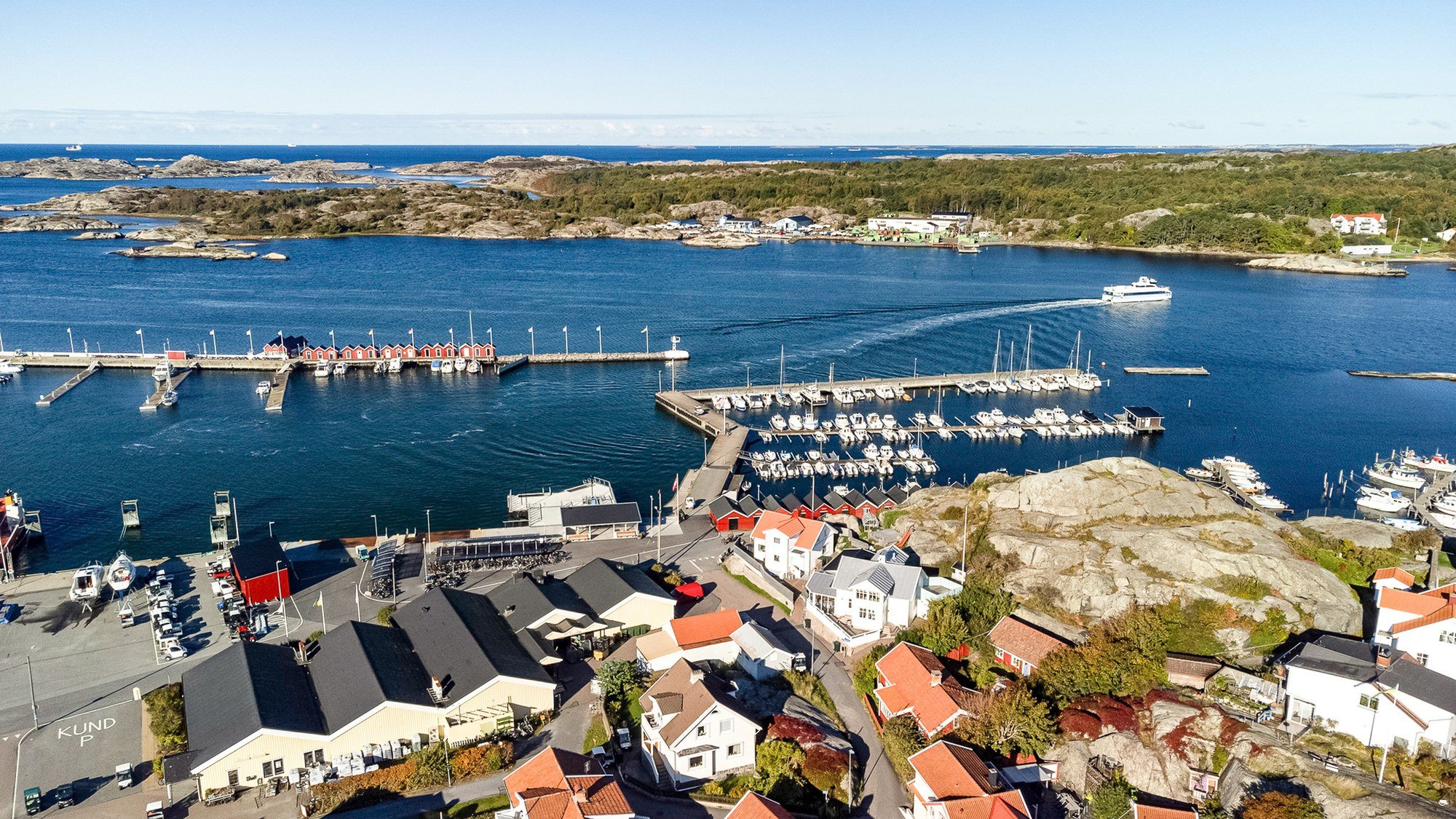 Renting a stuga in Bohuslän: the trial run before you buy