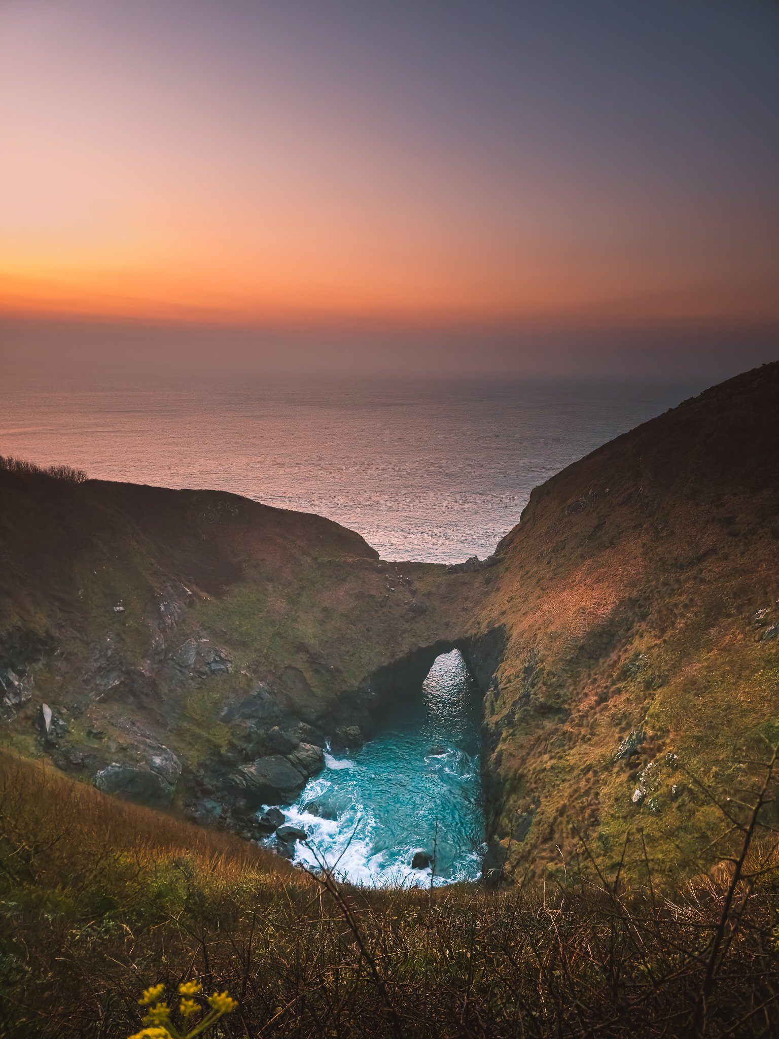 Devils Frying Pan Sunrise Cadgwith Cove