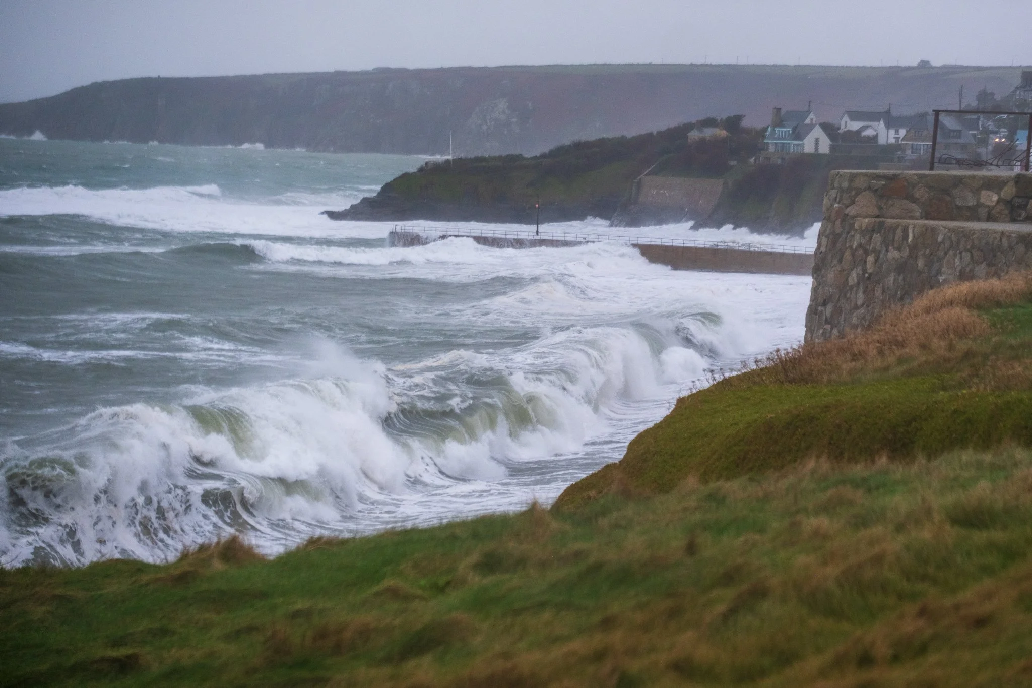 Heavy Swells Porthleven