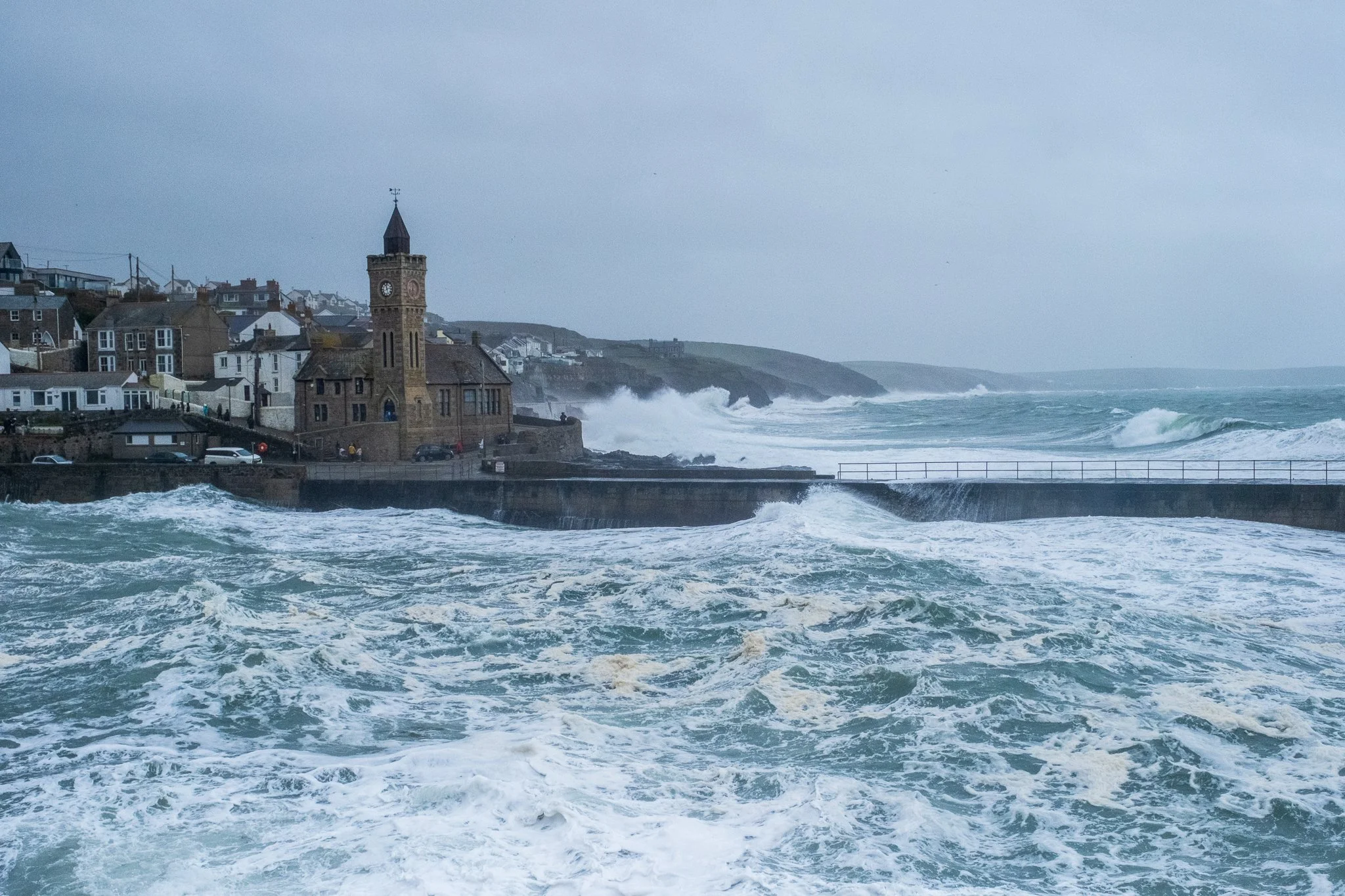 Moody Porthleven