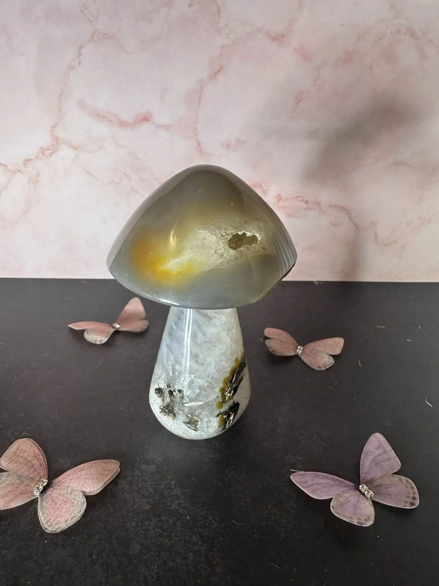 Agate mushroom