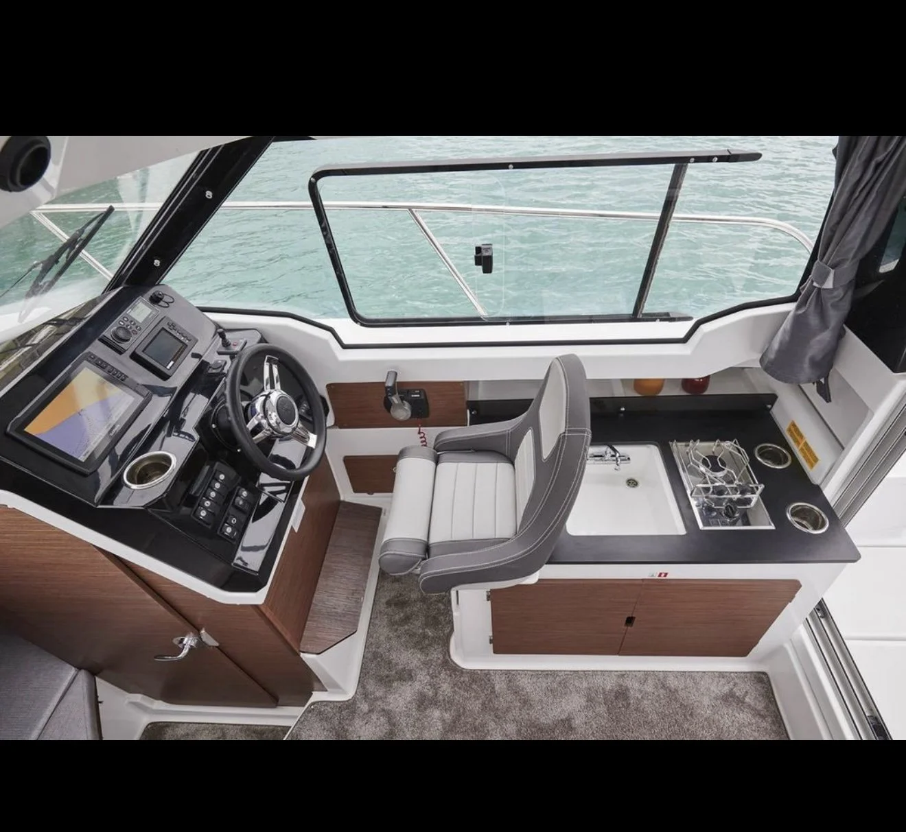 Boat 3.jpg