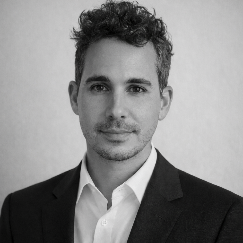 Portrait of Steven Winkelstein