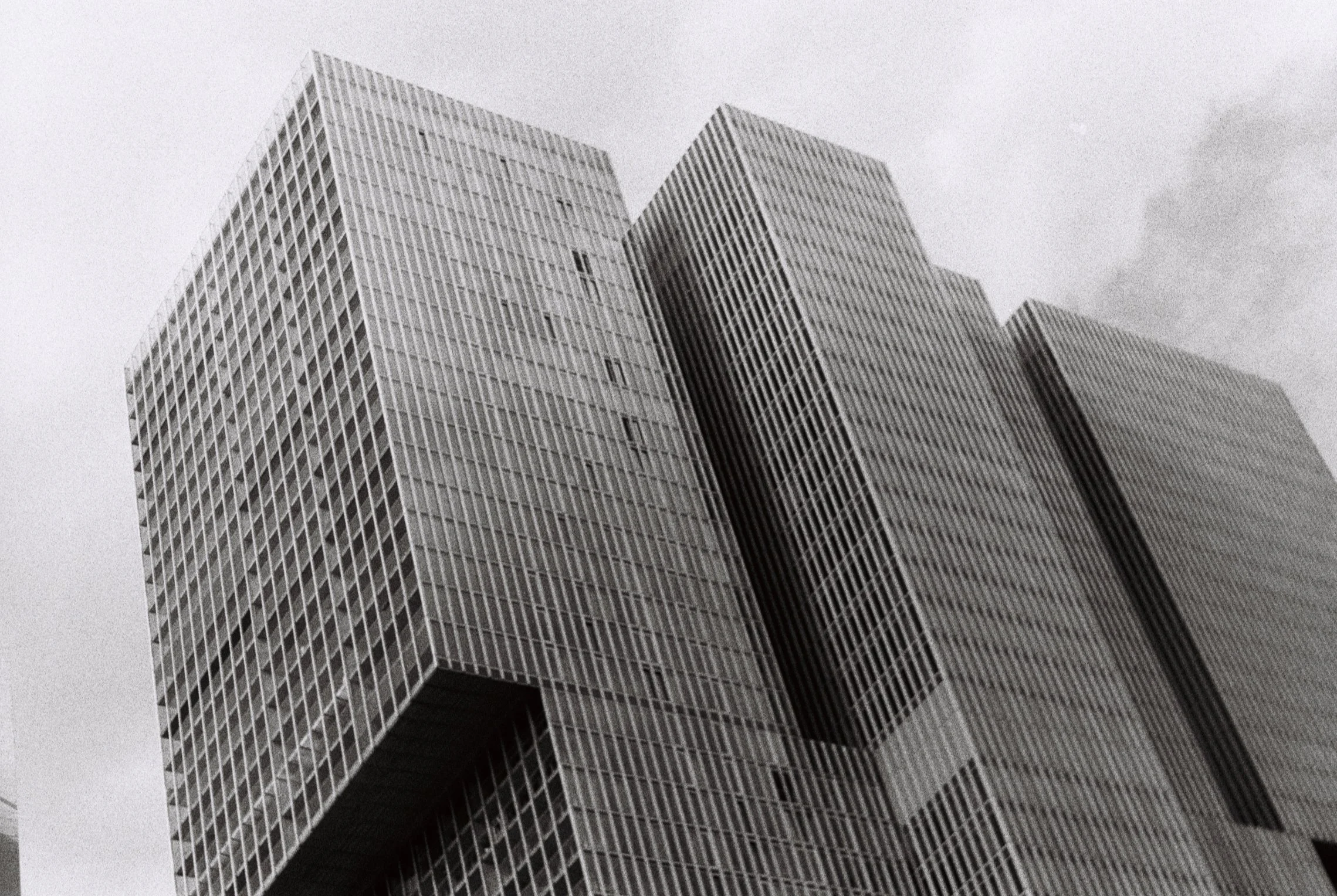 Rotterdam Modernism. Rotterdam Manhattan