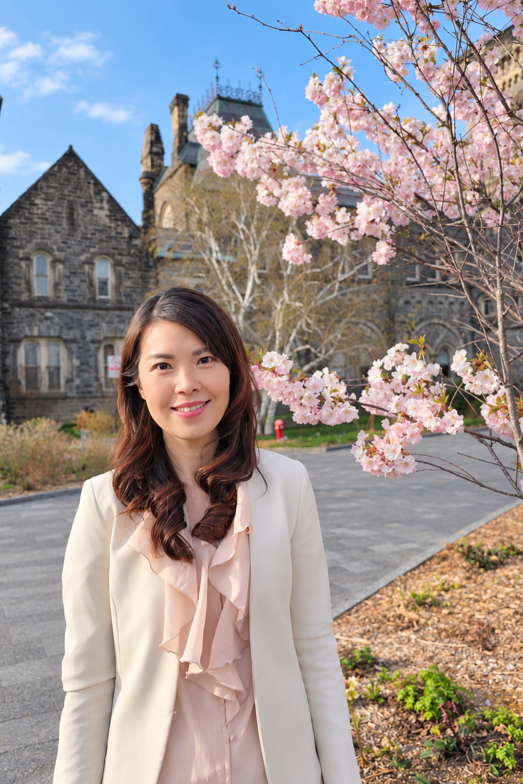 Jasmine Chan, Registered Social Worker, Marriage and Family Therapist, AAMFT Clinical Fellow, Psychotherapist.