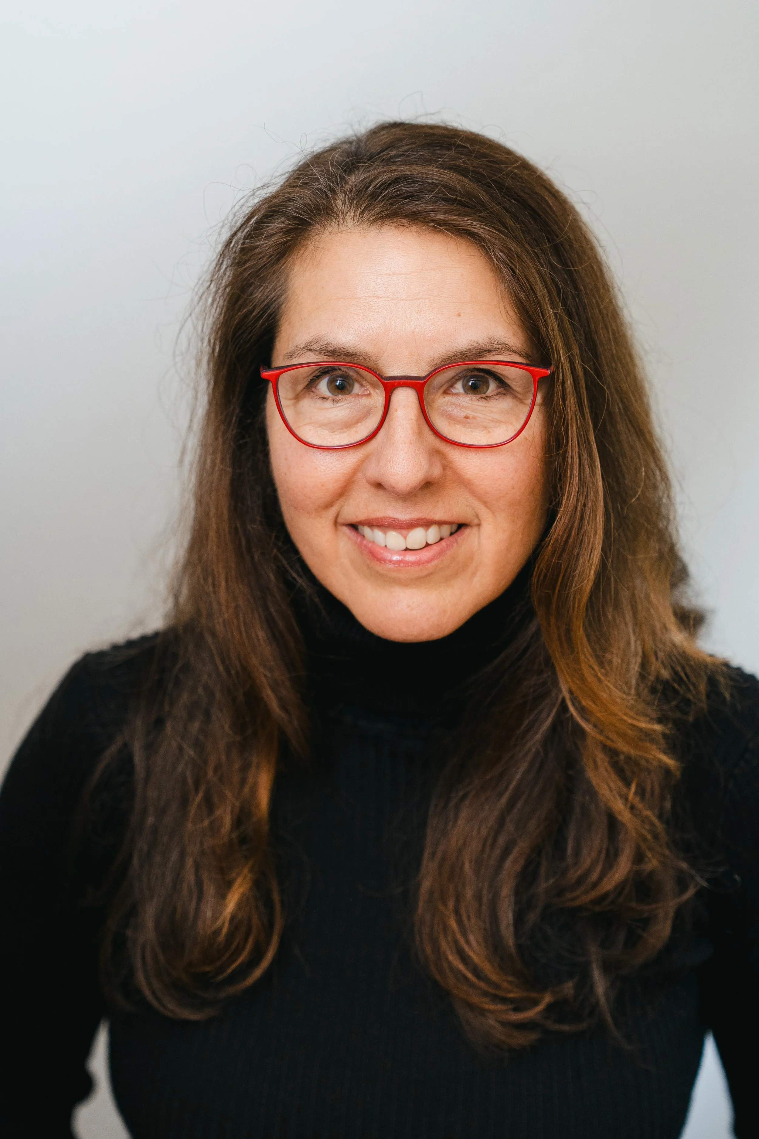 Portrait of Dr. Katherine Elder, virtual eating disorder therapist.
