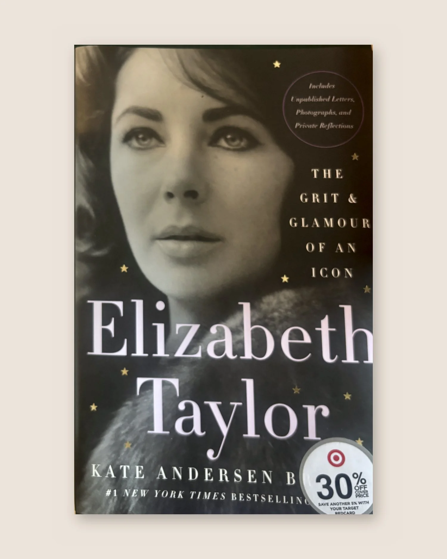 Elizabeth Taylor: The Grit & Glamour of an Icon