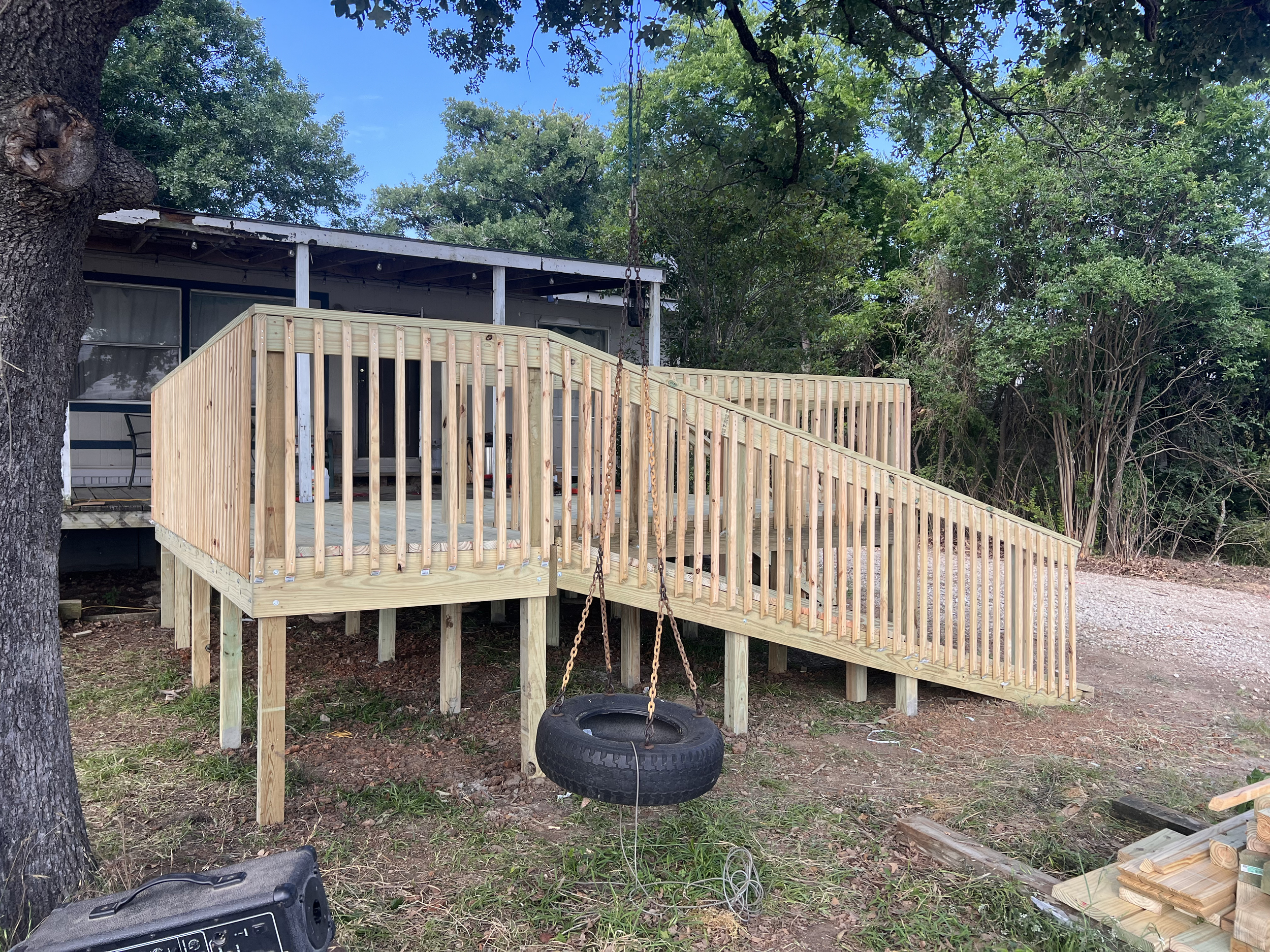 custom-deck-ramp-patio-wheelchair-fort-worth-tx.png