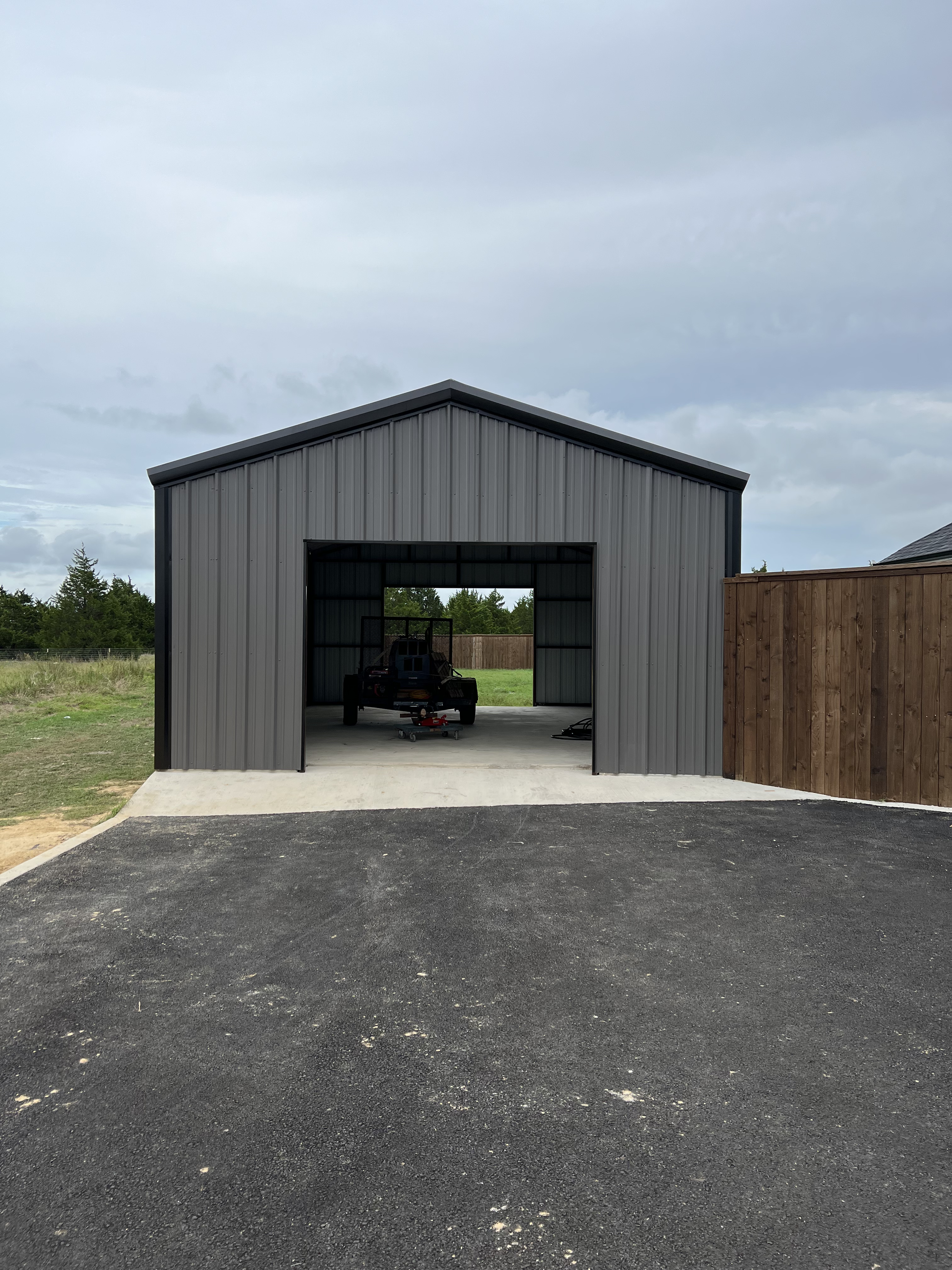 custom-metal-building-garage-fort-worth-texas.png