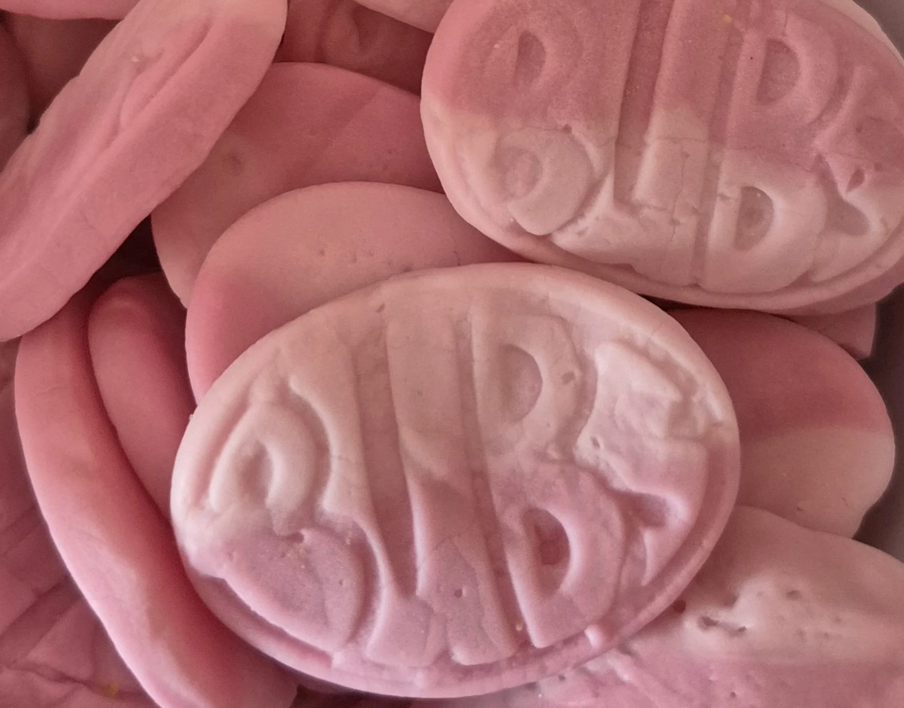 BUBS Wild Strawberry & Pomegranate