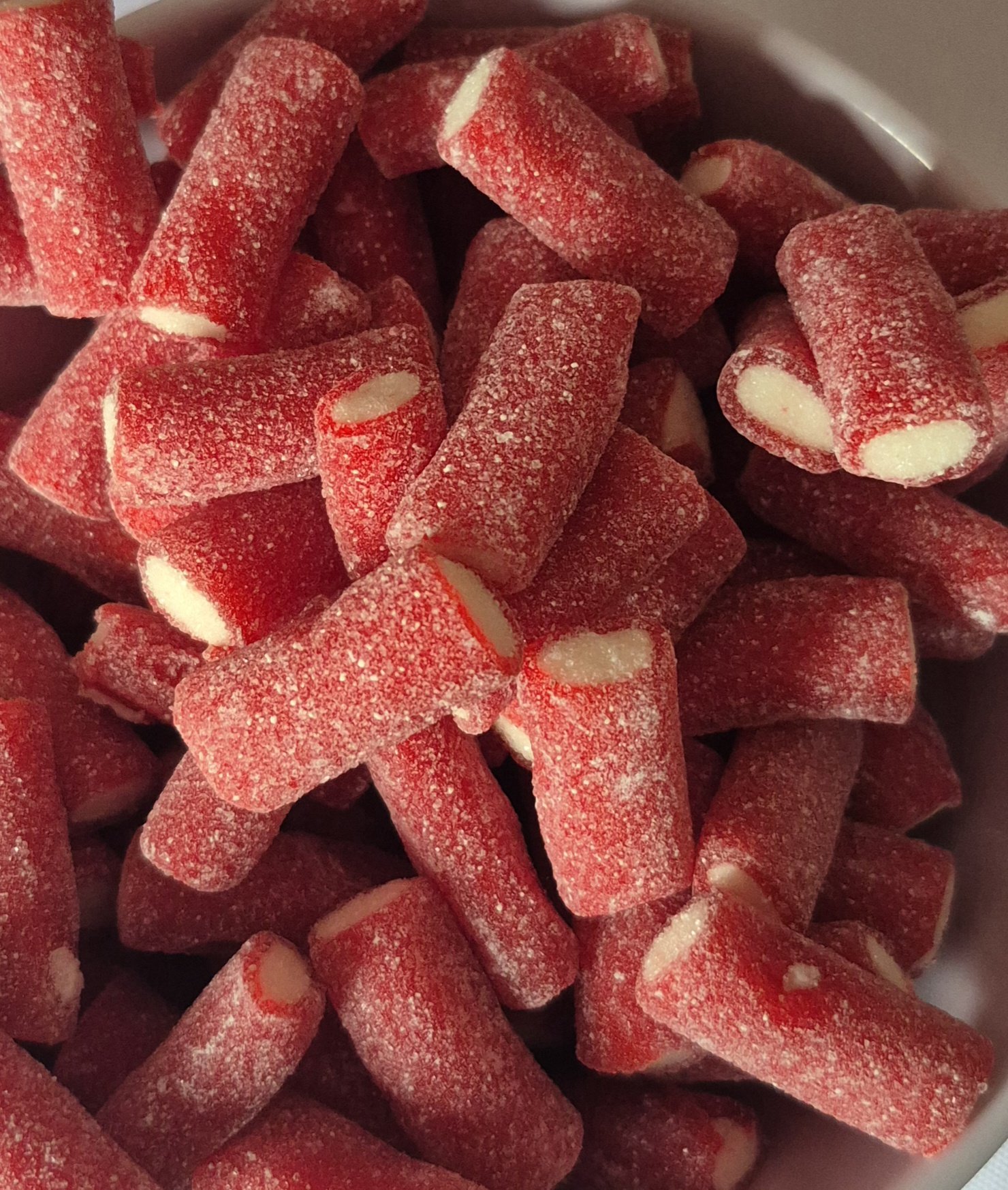 Fizzy strawberry bites