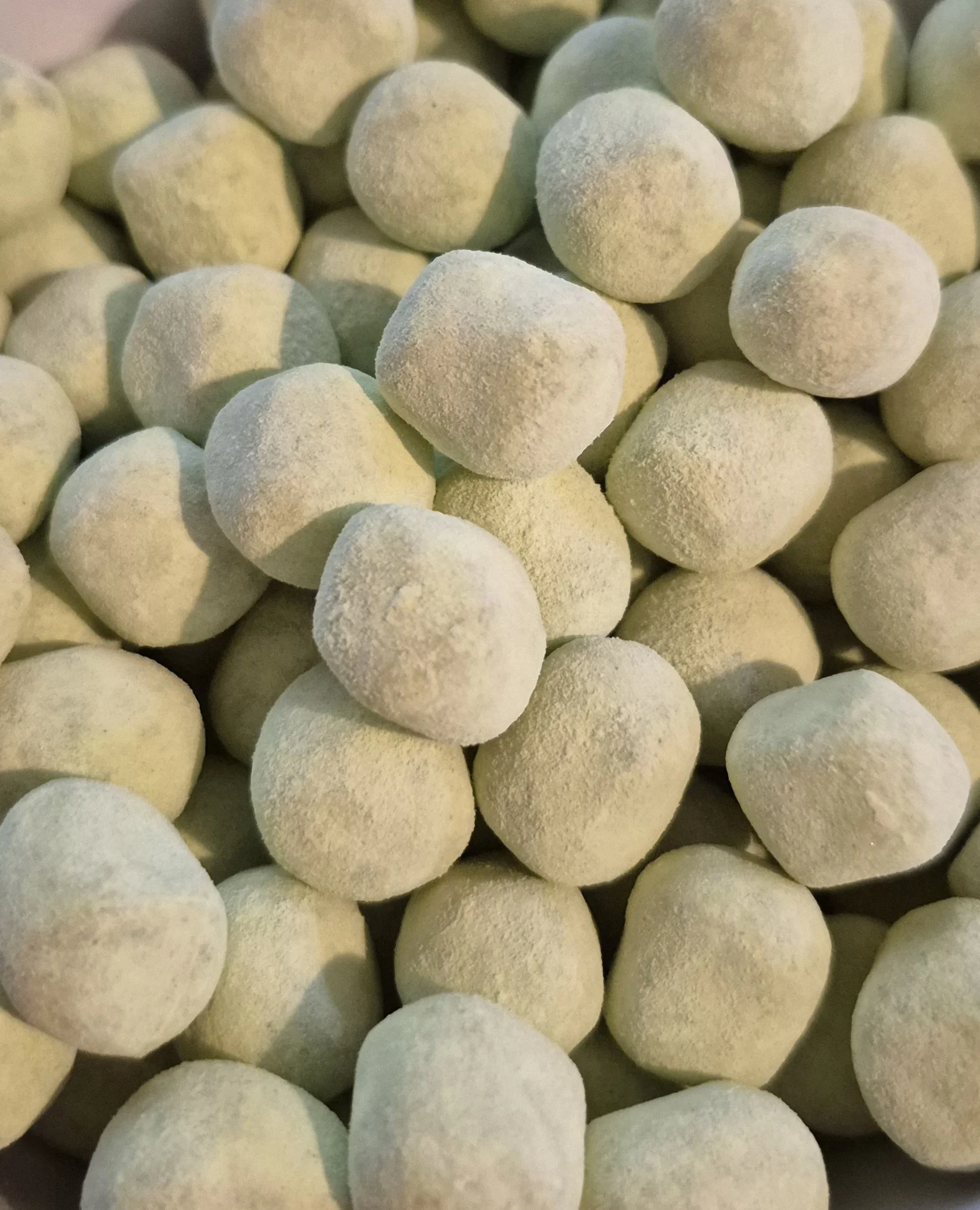 Apple bon bons