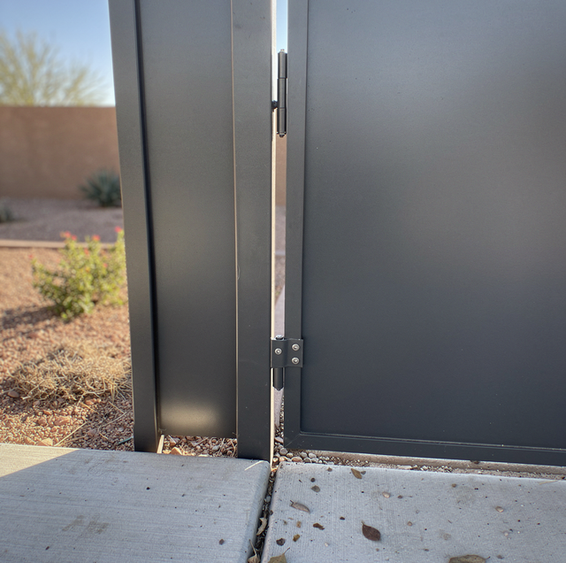 Do Double Driveway Gates Need a Drop Rod? The Missing Post