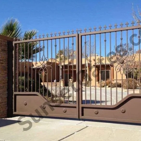 The Bigger the Property, the More the Gate Matters: Entry Gate Solutions for Large Lots in Scottsdale