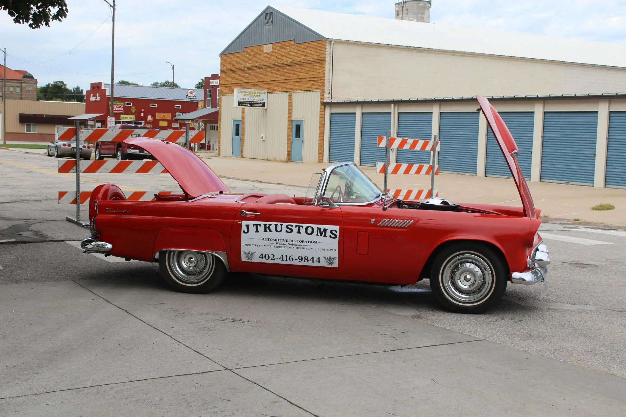 John Klement advertising his business JTKustoms Automotive Restoration

Shot by our own Wahoo resident, Angiee Dey