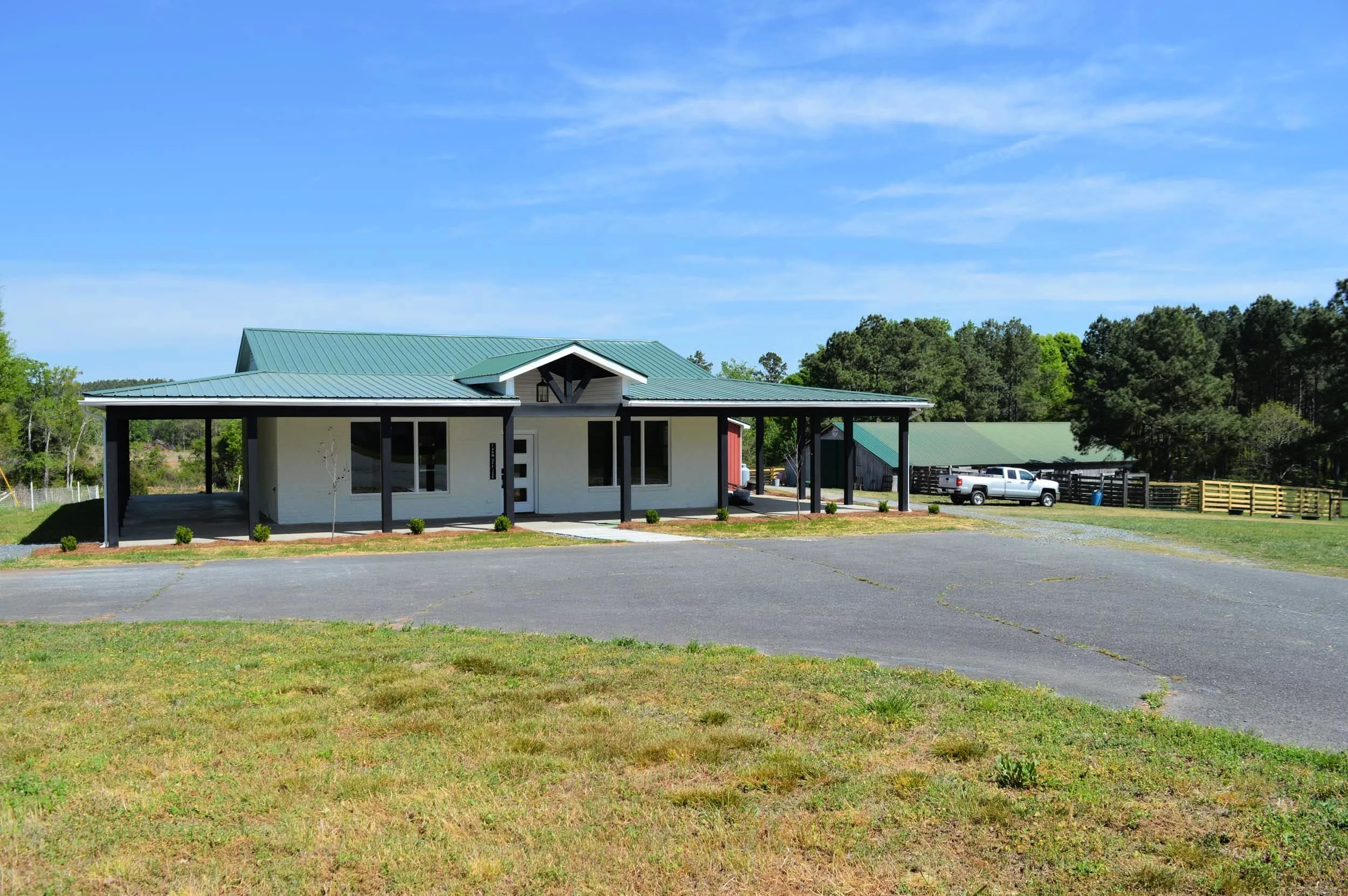 Farm-Office-Front2.jpg