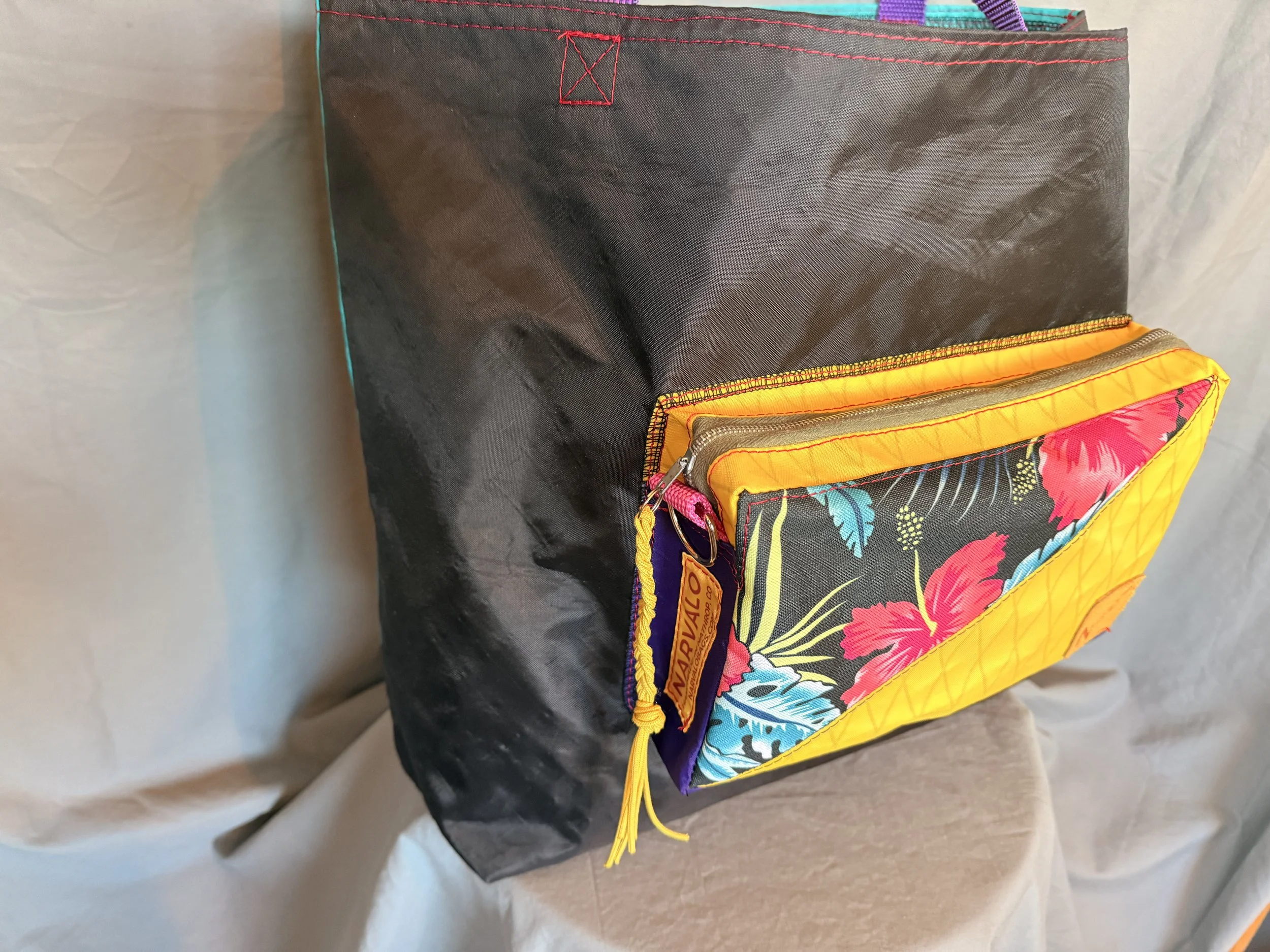 2_Tote pouch - pocket.JPG