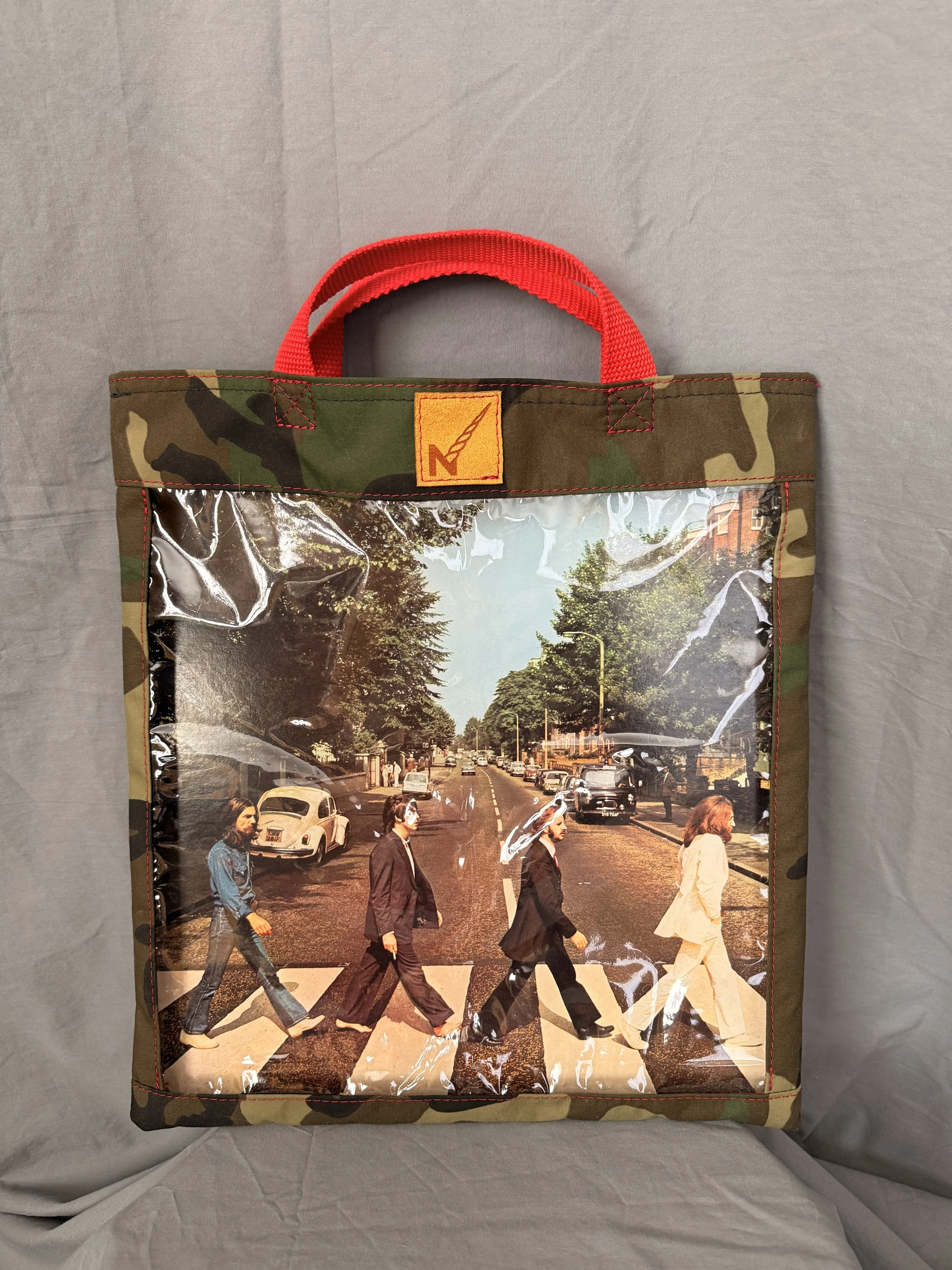 1_Vinyl clear - outside record.JPG