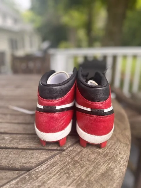 03: Mens - Nike Air Jordan - Red/White/Black - Size 11.5