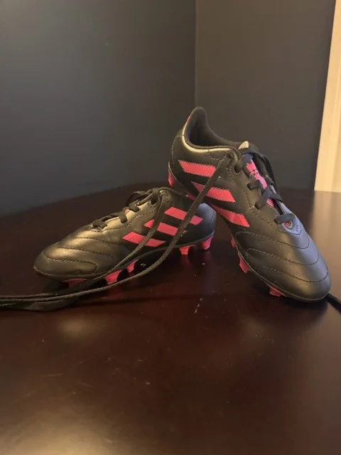 13: Little Girls Soccer Cleats - Adidas - Black/Pink - Size 13