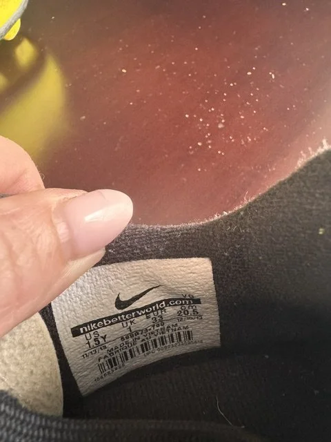 02: Little Kids - Nike HyperVenom Size 1.5