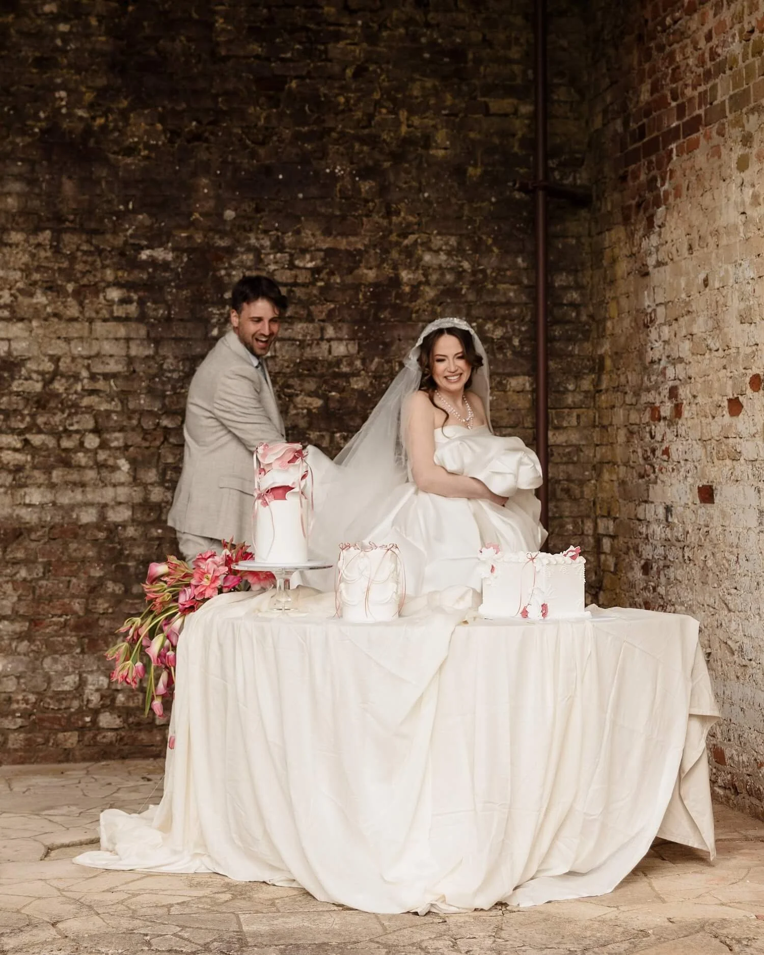 kent-wedding-cake-broome-park-olive-&-mac-04.jpeg