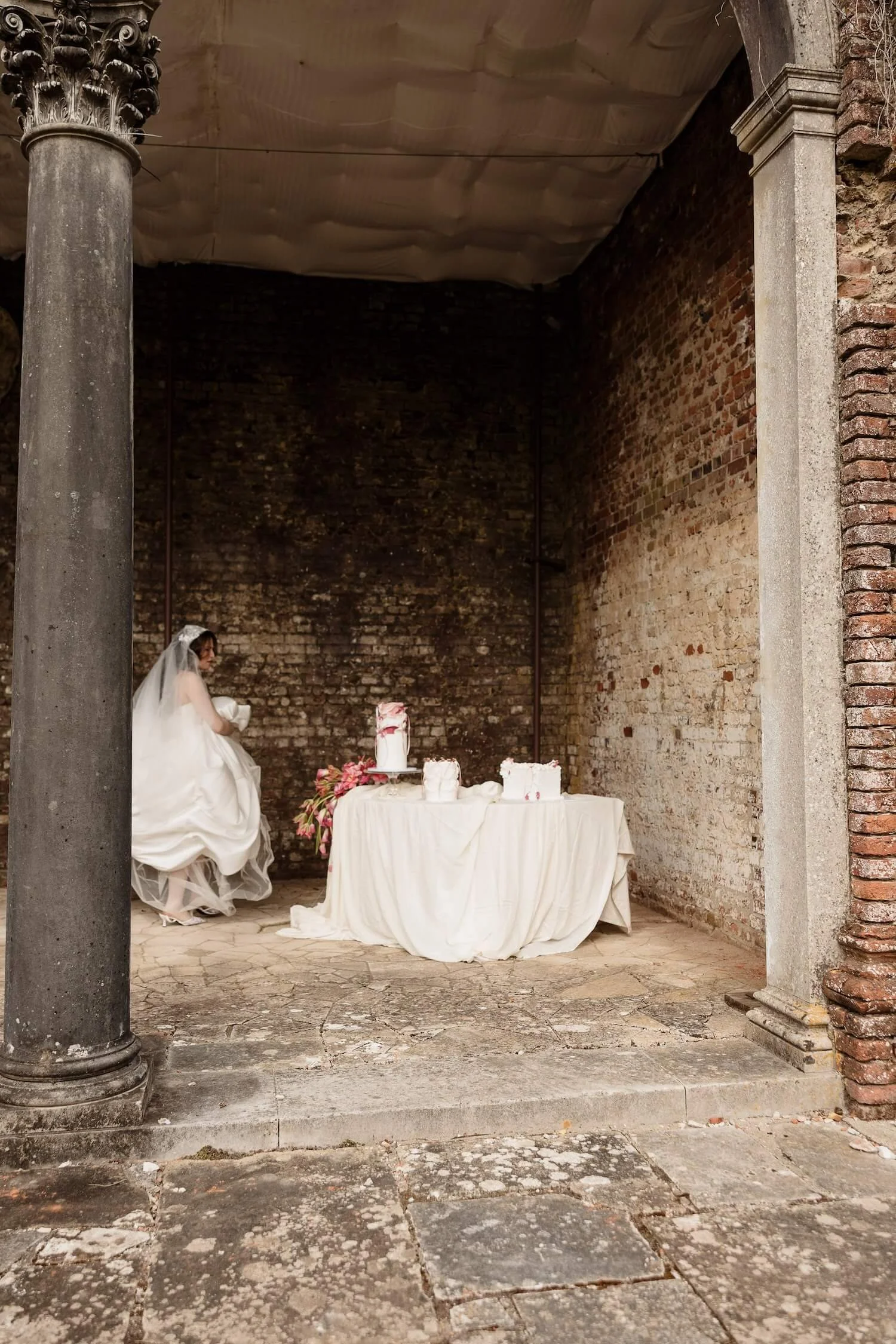 kent-wedding-cake-broome-park-olive-&-mac-05.jpeg