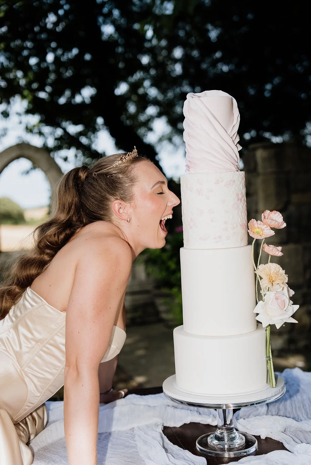 4-tier-wedding-cakes-with flowers-floral-wedding-cake-Kent-Pink-Wedding-Cake-10.jpeg