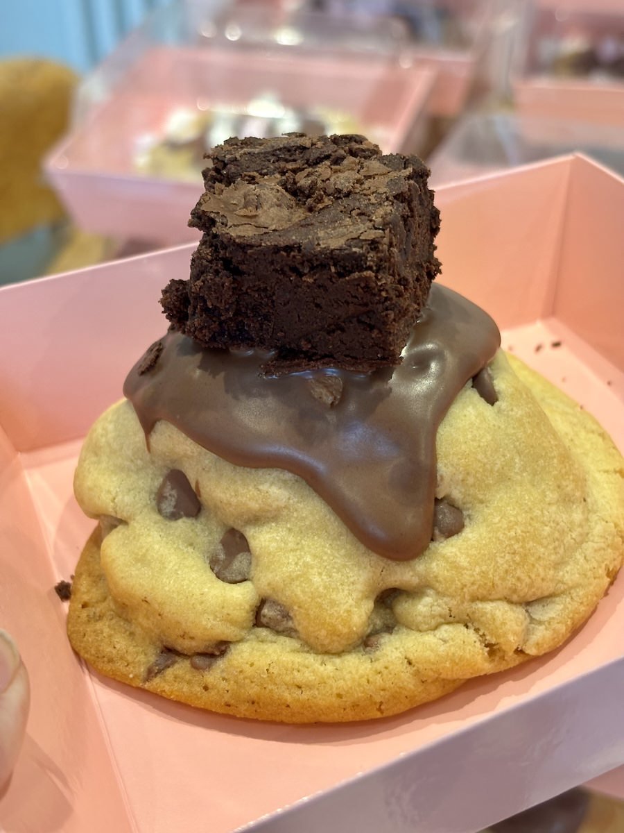 Cake-Shed-Crockenhill-Kent-Brownies-Cakes-Cookies-Cupcakes-10.jpeg