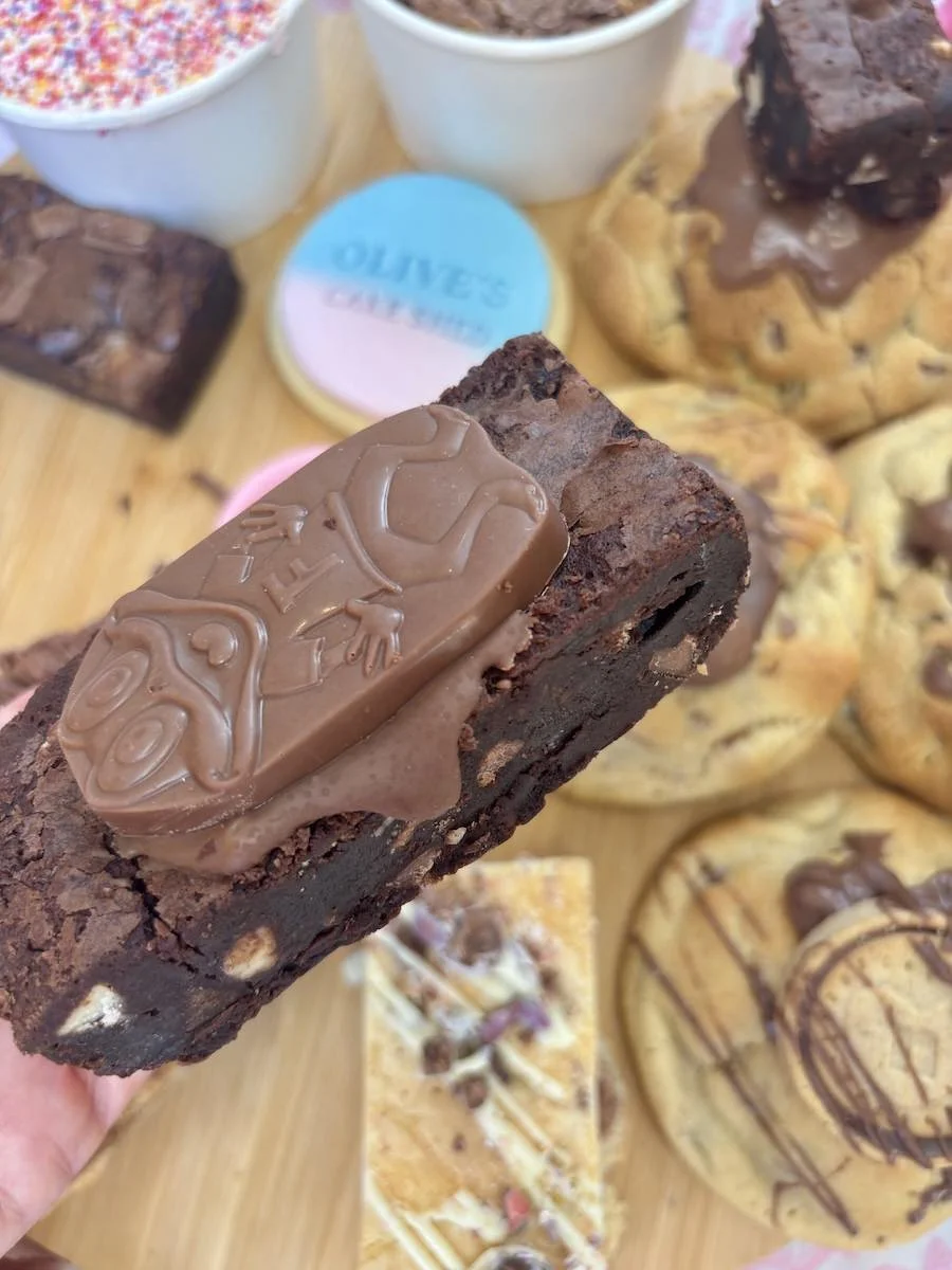 Cake-Shed-Crockenhill-Kent-Brownies-Cakes-Cookies-Cupcakes-02.jpeg