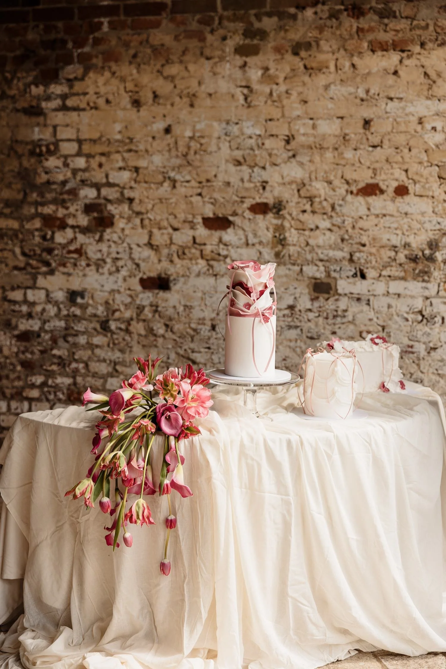 kent-wedding-cake-table-draping-broome-park-olive-&-mac-40.jpeg