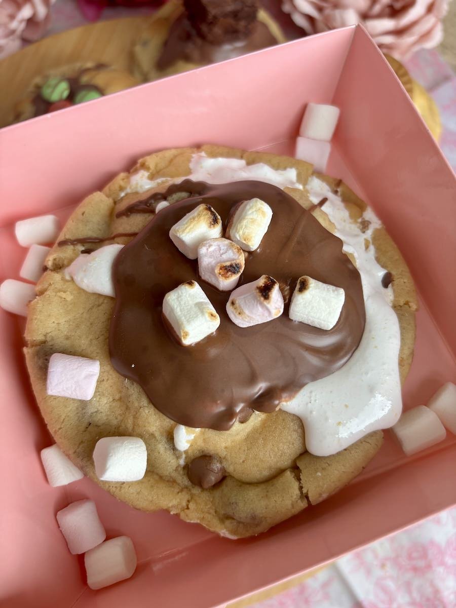 Cake-Shed-Crockenhill-Kent-Brownies-Cakes-Cookies-Cupcakes-09.jpeg