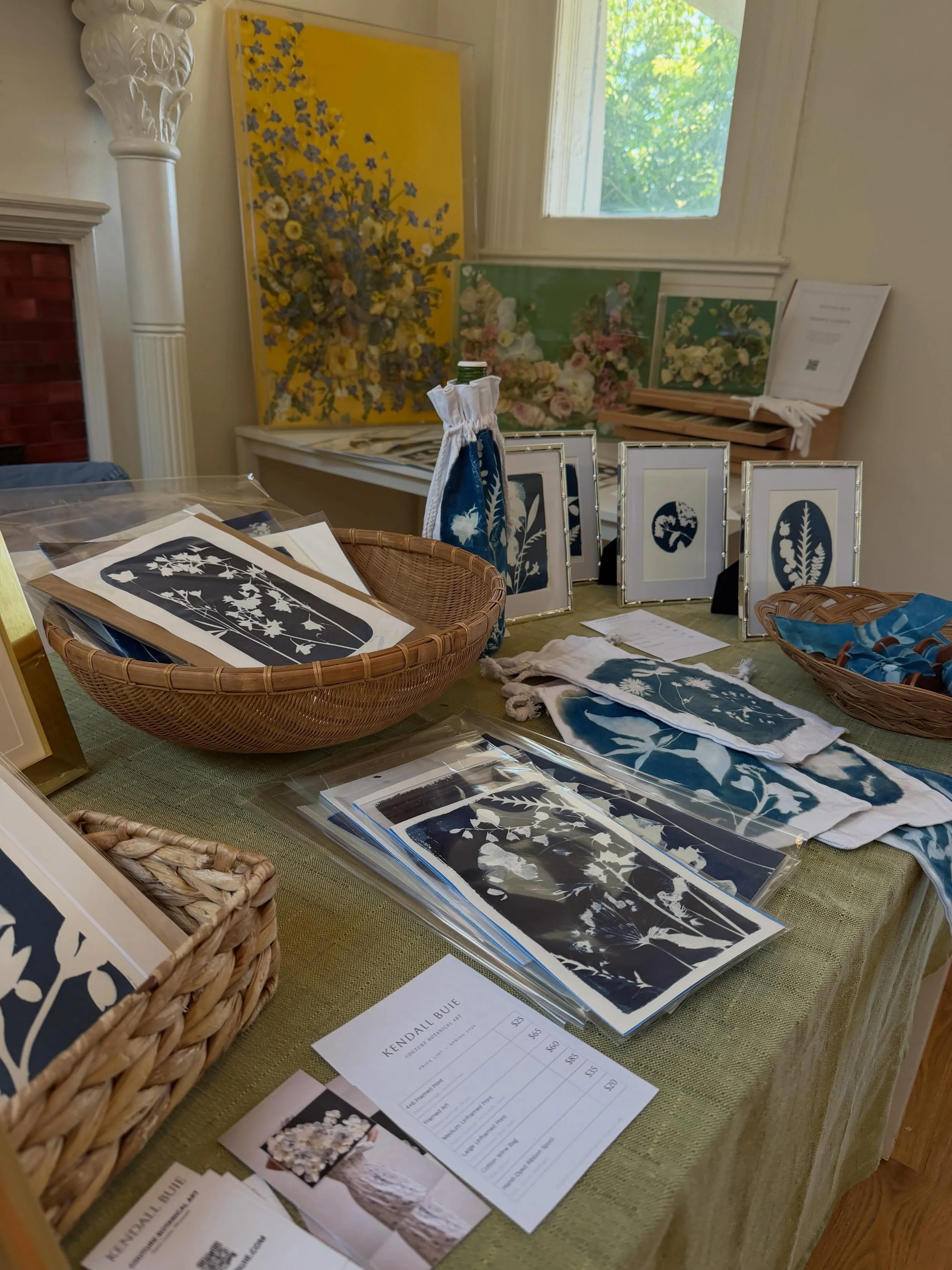 Swipe through for a 2 week Recap: Sedona. Big Cedar. Bowood. Clayton. A cyanotype workshop, a move and a lot of good light. May has been in full bloom&hellip; and the rest I am still pressing 😉