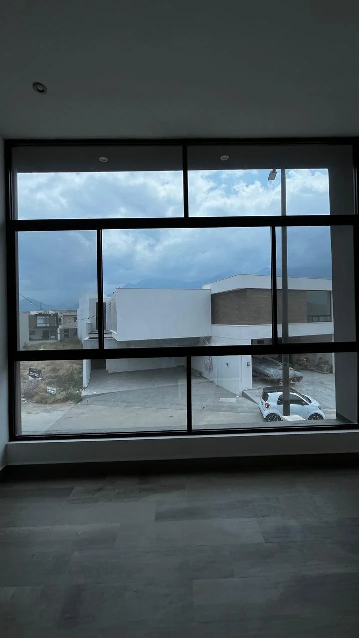 instalación polarizado residencial