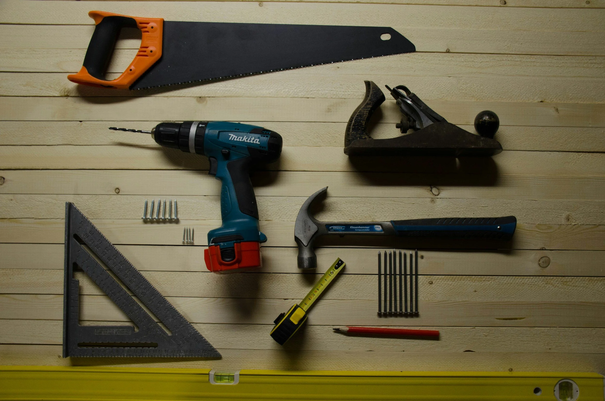 DIY vs. Professional Exhibition Stand Design: What’s Best?