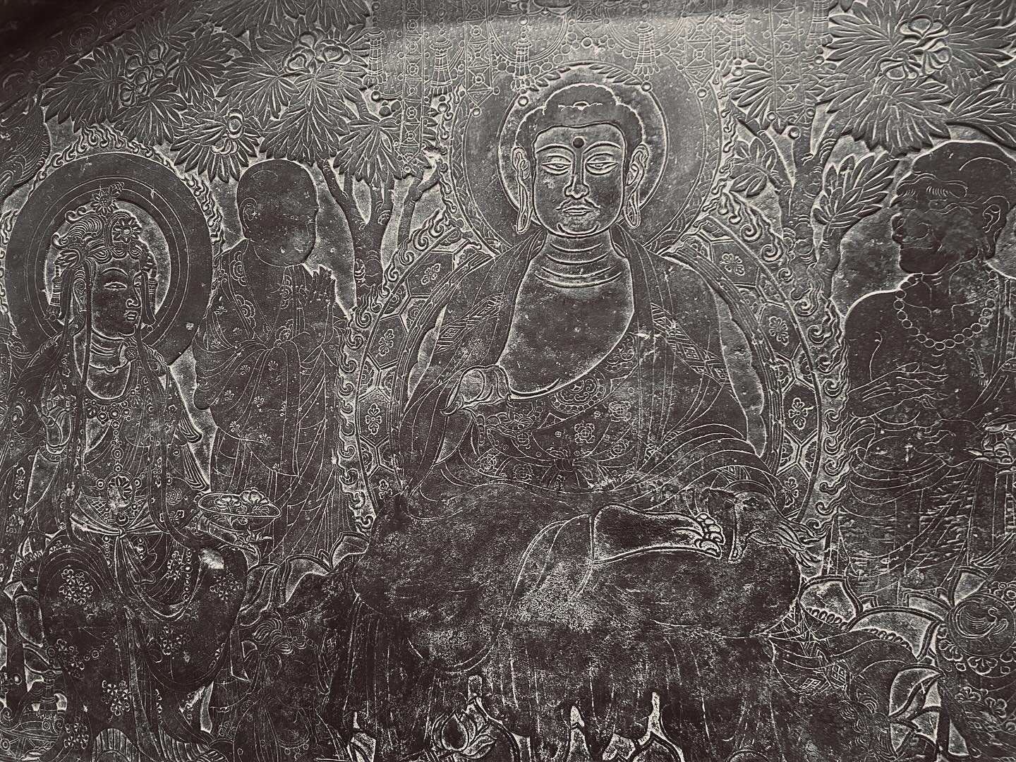 It is often I can easily find myself overwhelmed with the noise of the modern world. Living in the age of information comes with its own challenges that show up for myself and many others as overstimulation -  which can quickly lead to exhaustion. 

