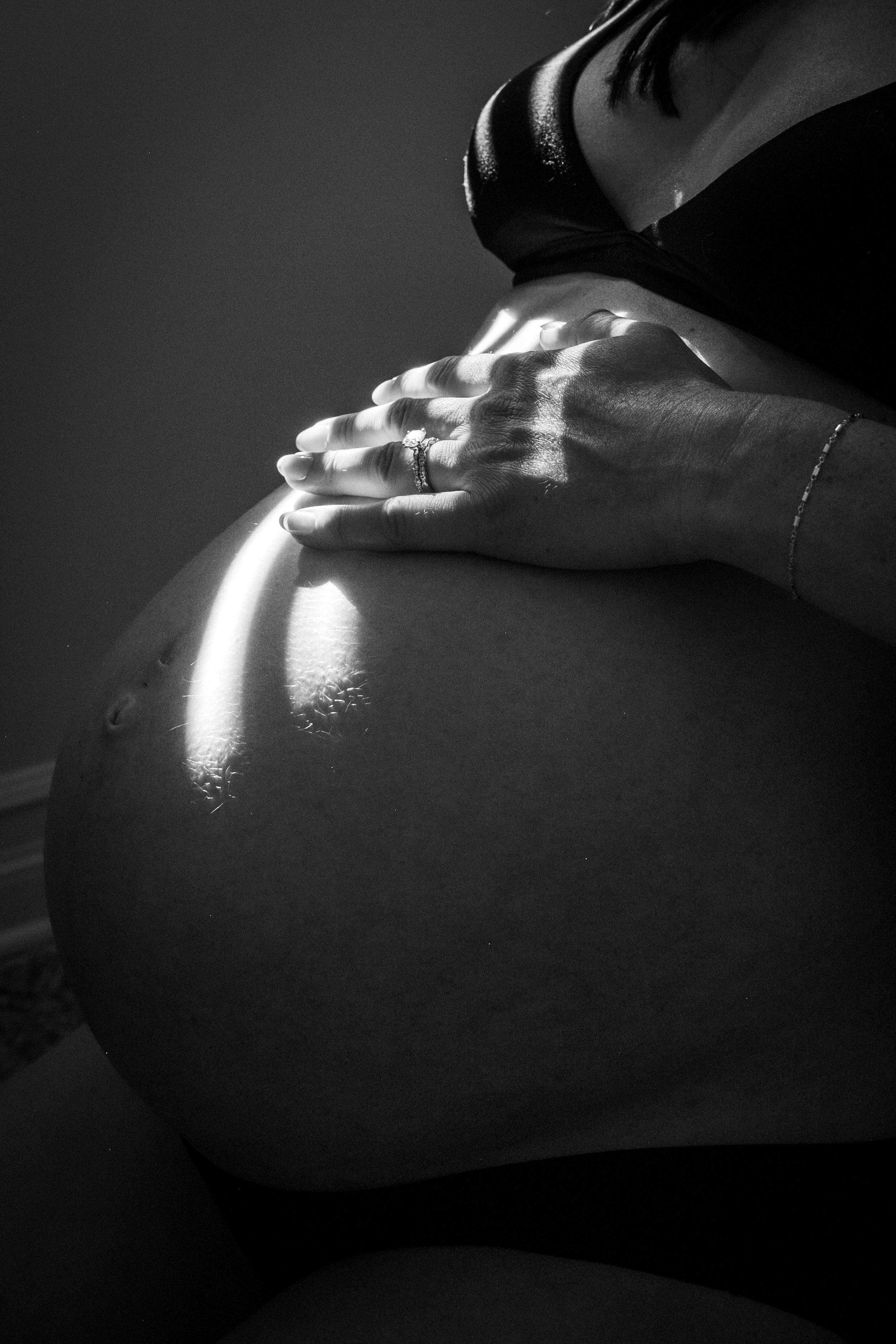 Kelly Buck Maternity Shoot 2026 11.jpg