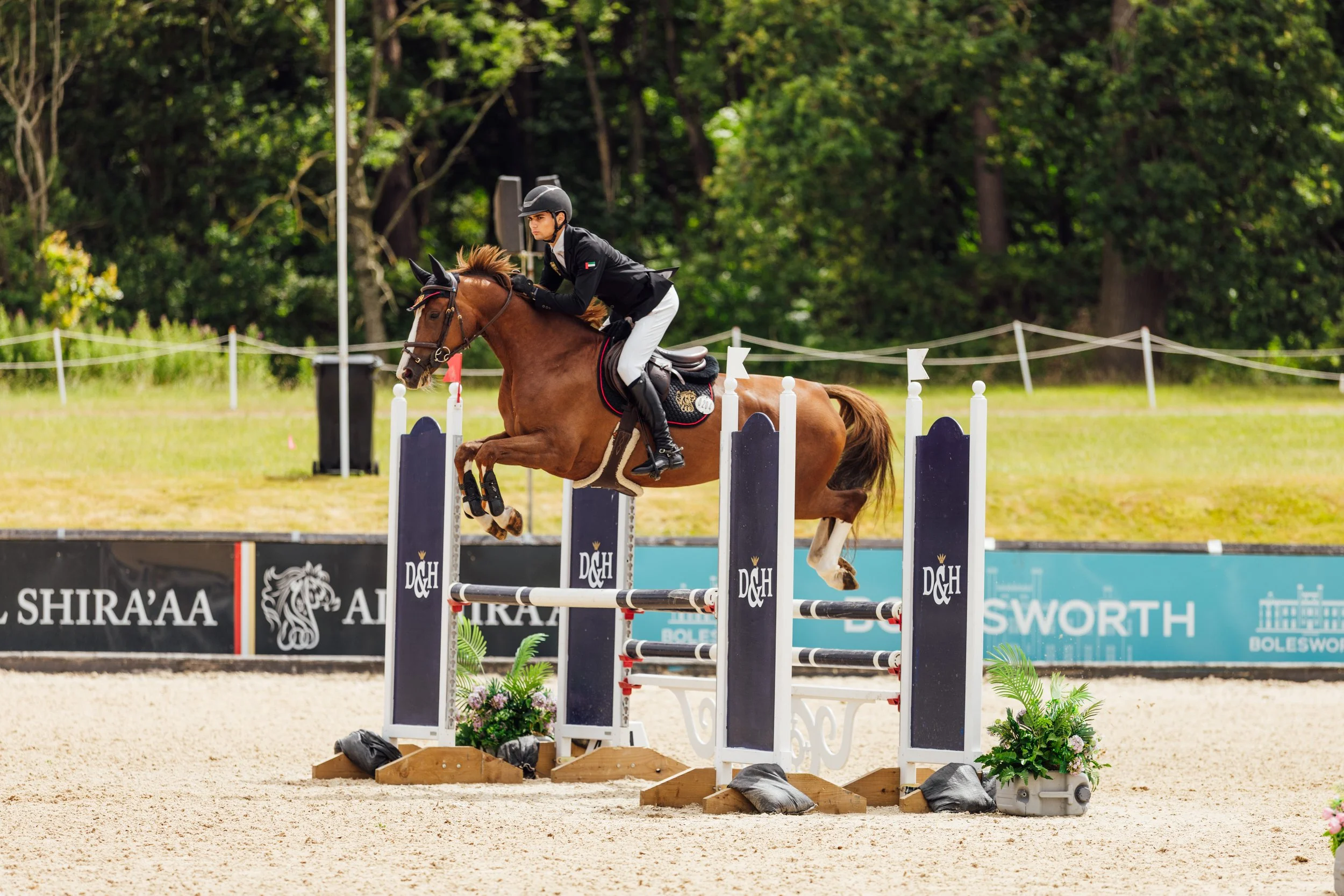 QUEENBEE_THURSDAY_BOLESWORTH2_JAZLEACH-19985.jpg