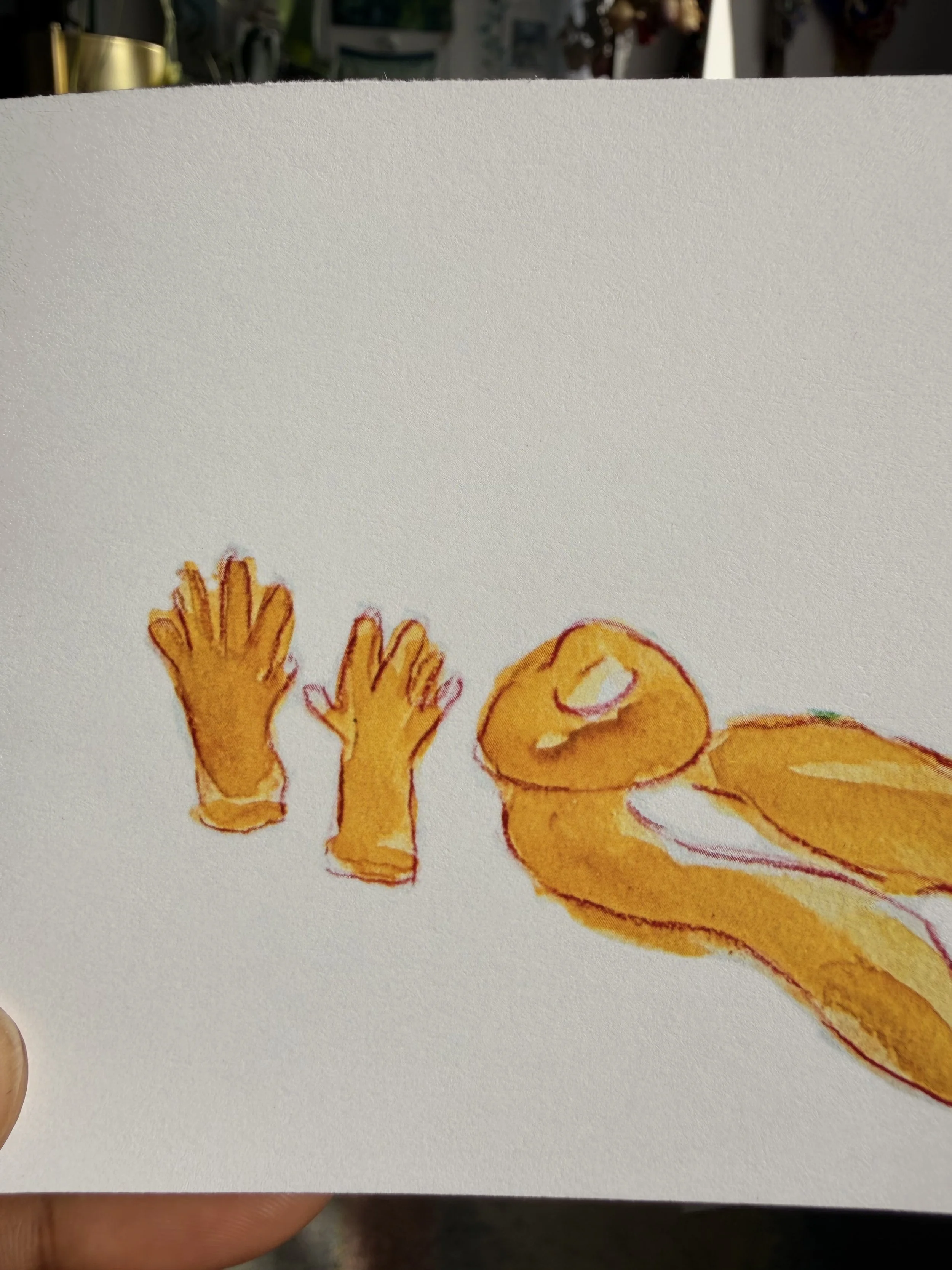golden gloves n scarf. upcl lft.jpg