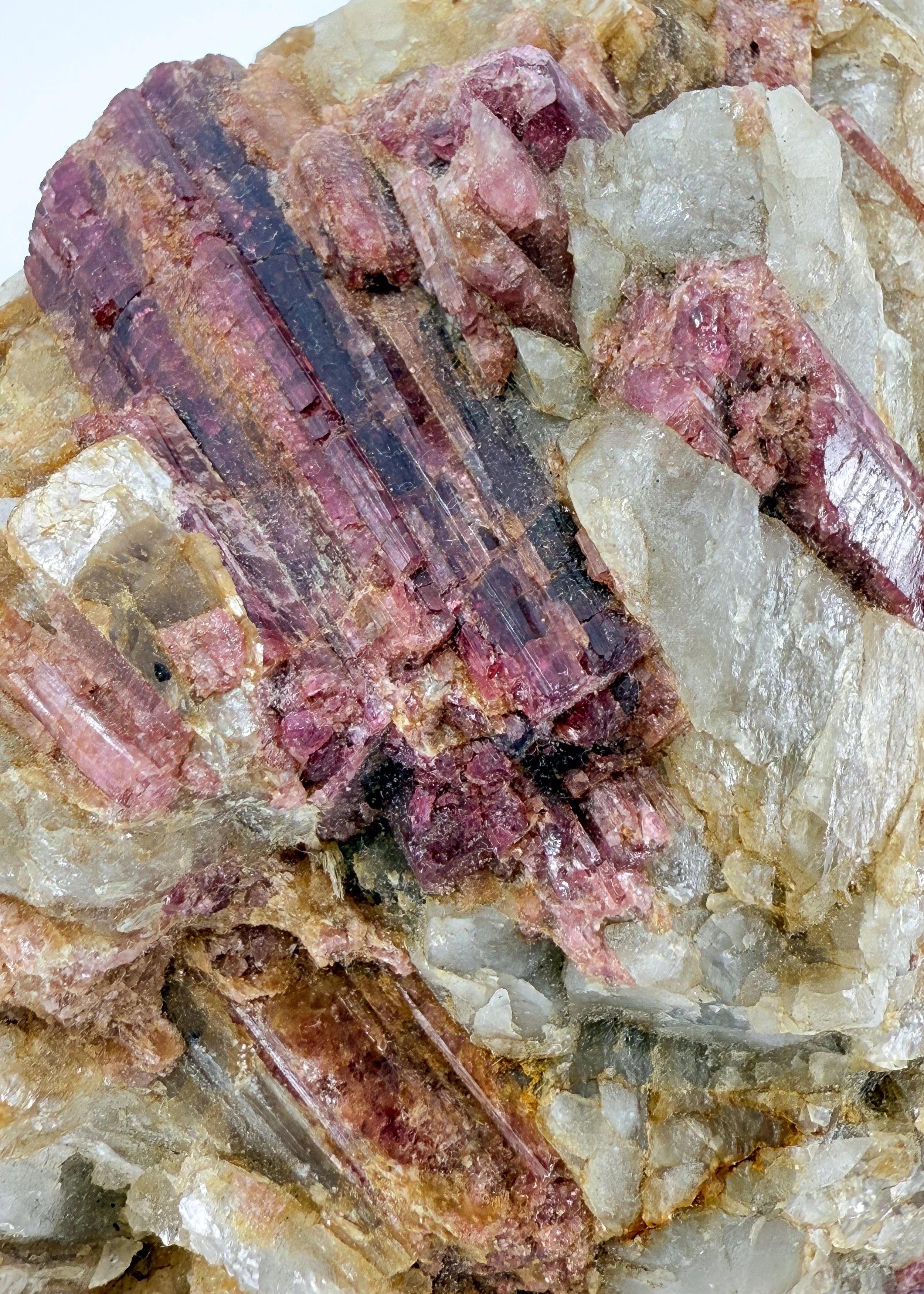 PINK TOURMALINE _ MIN00013E.jpg