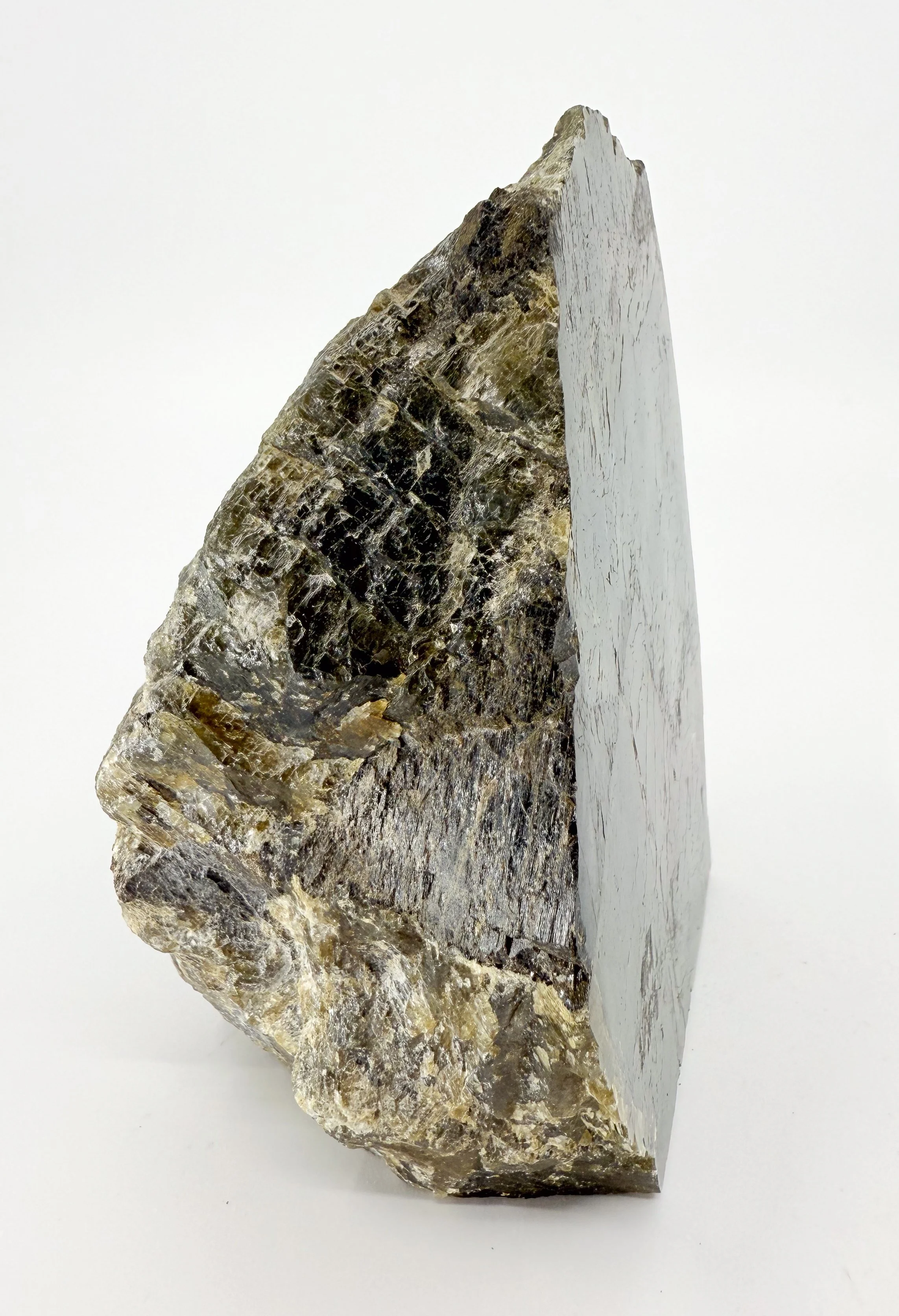 LABRADORITE - MIN00094B.jpg