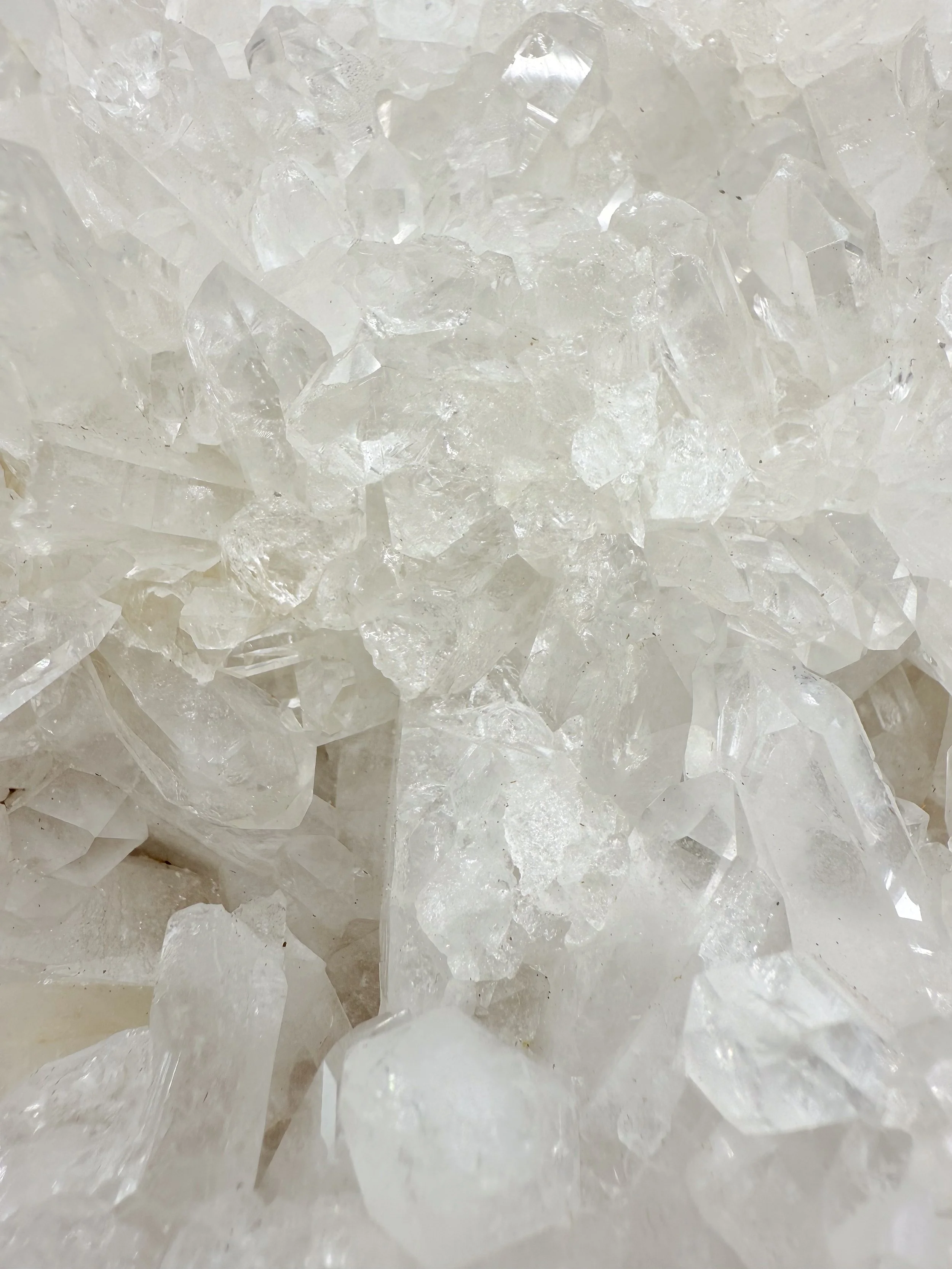 QUARTZ _ MIN00098D.jpg