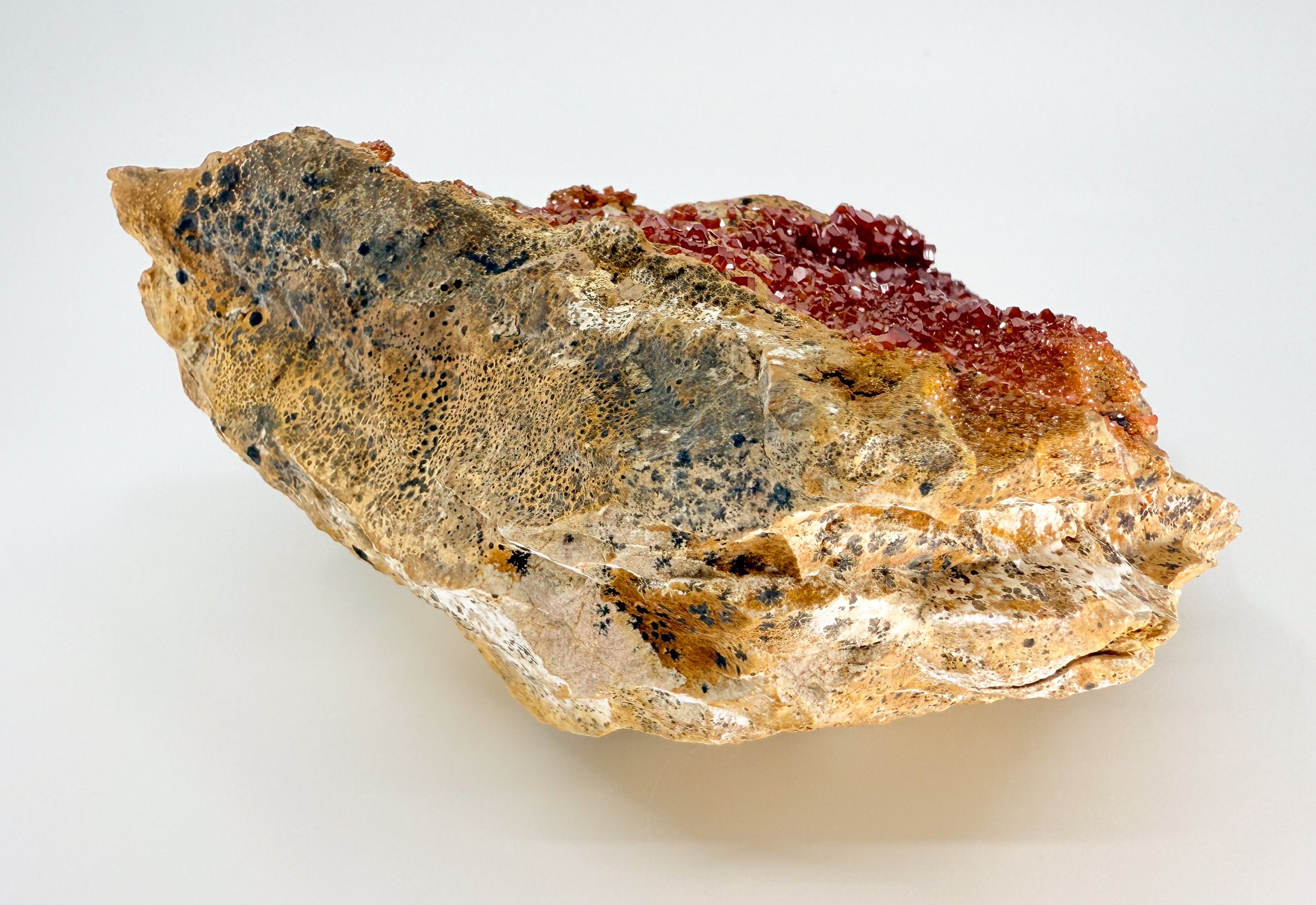 VANADINITE _ MIN00034B.jpg