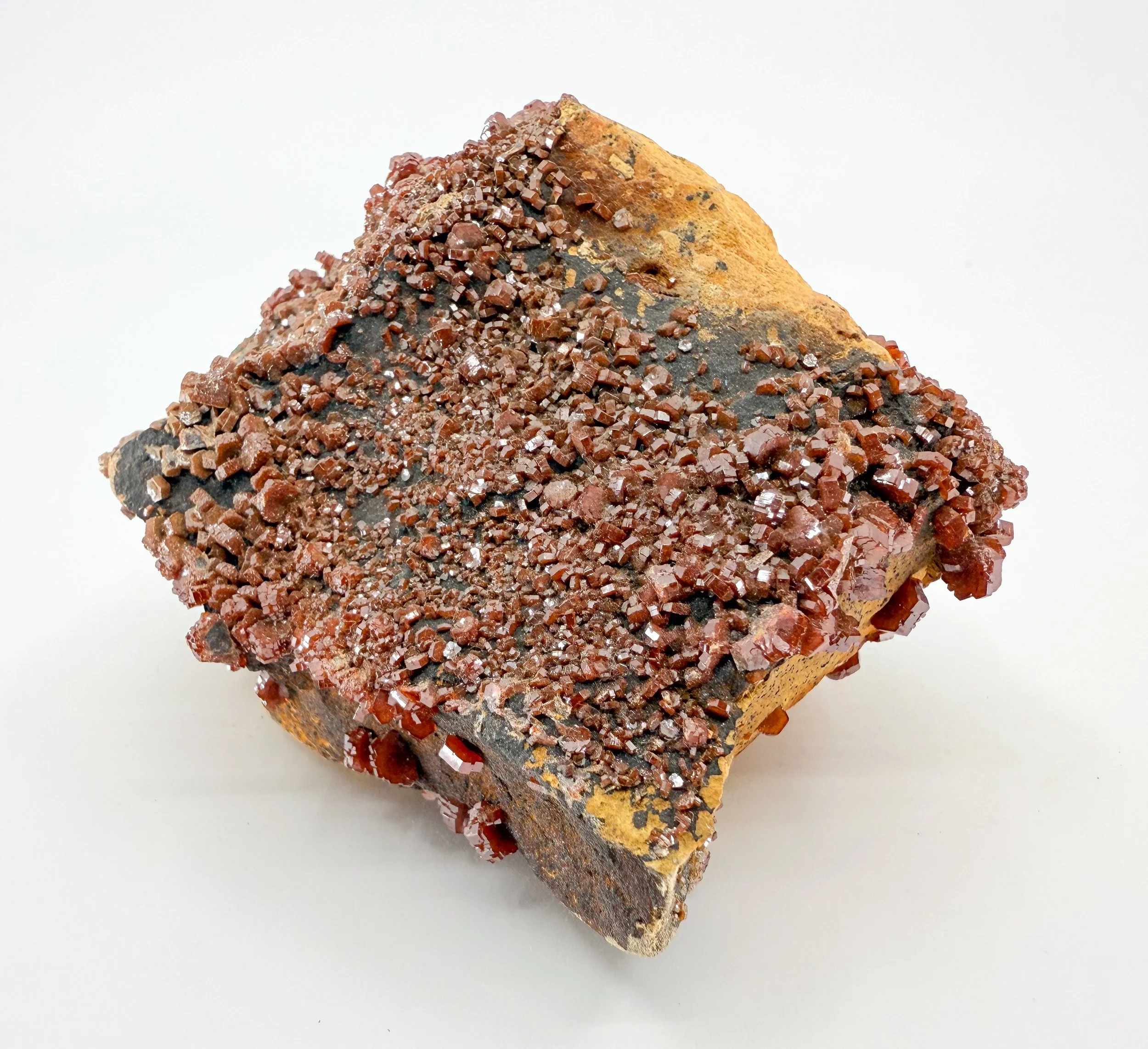 VANADINITE _ MIN00042C.jpg
