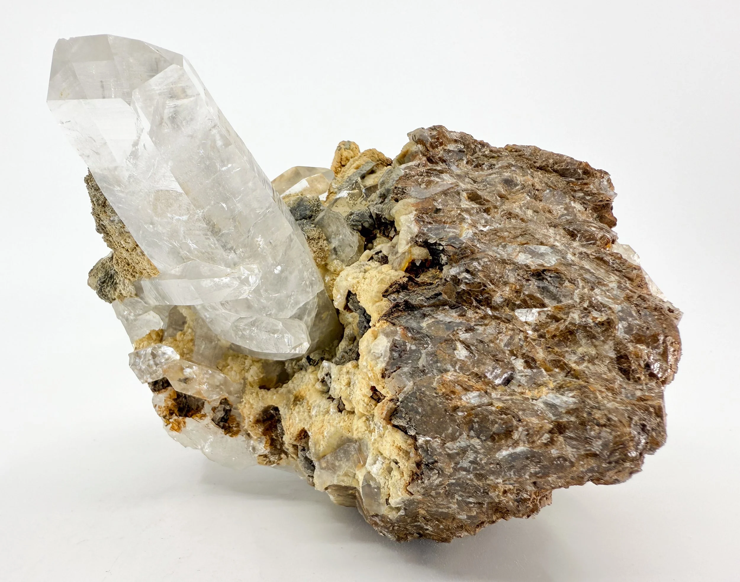 QUARTZ _ MIN00017E.jpg