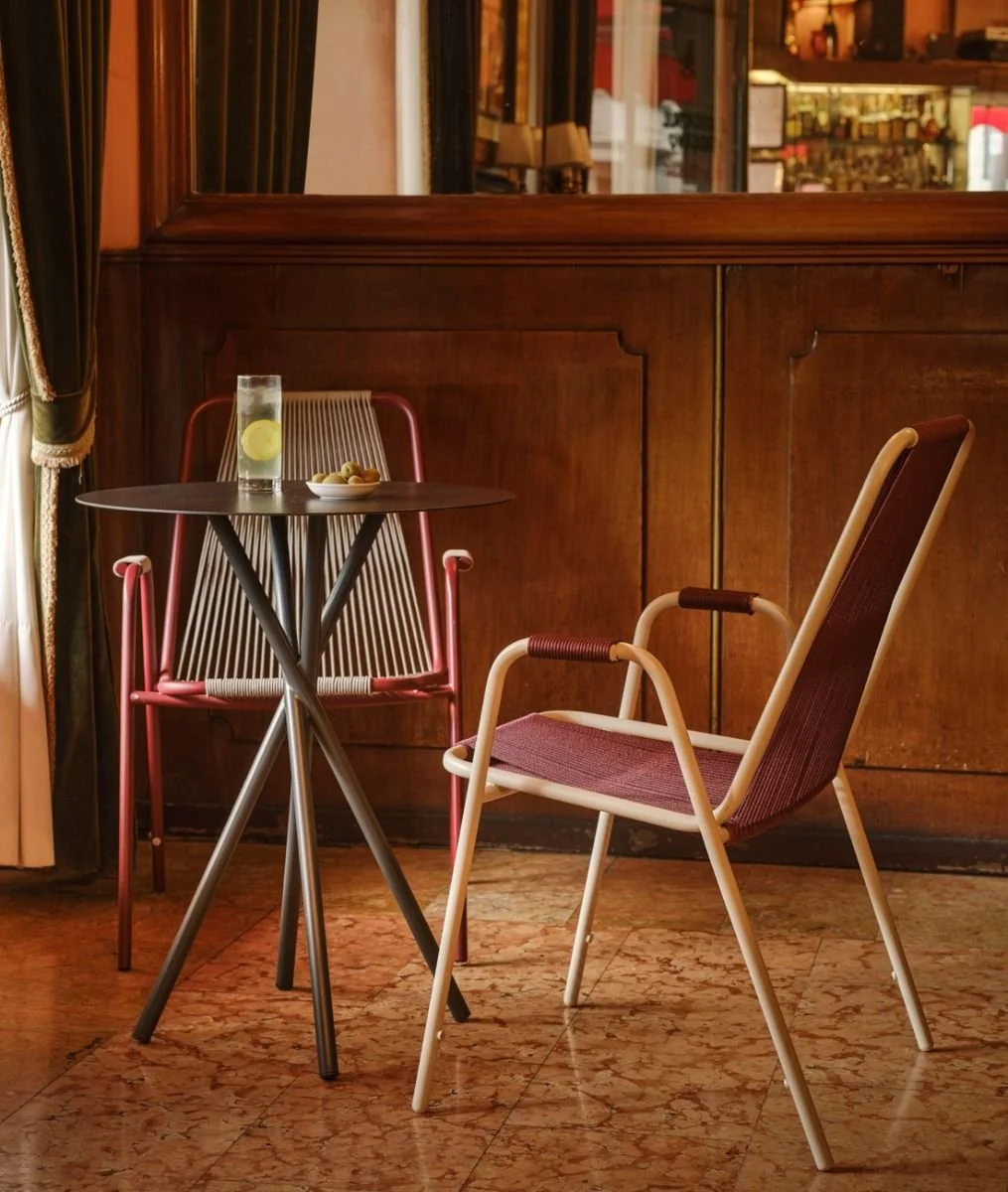 Coco Table
