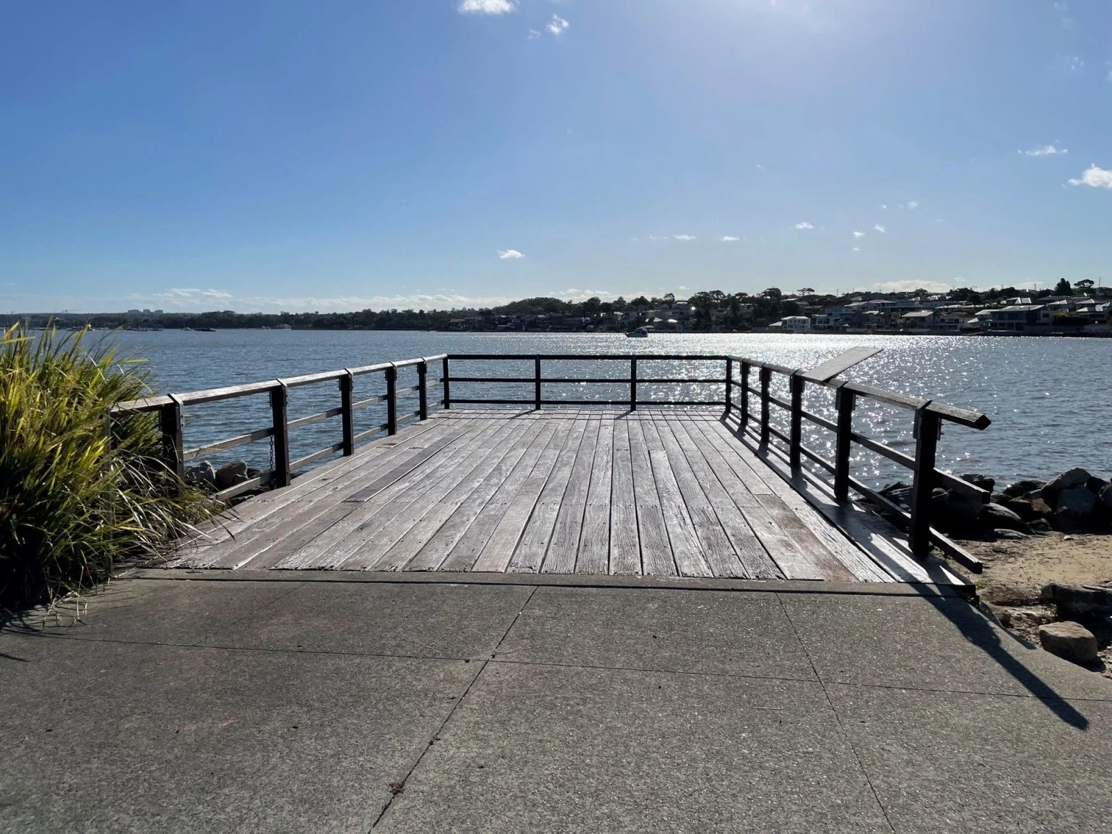 completed-viewing-platform-facing-water.jpg
